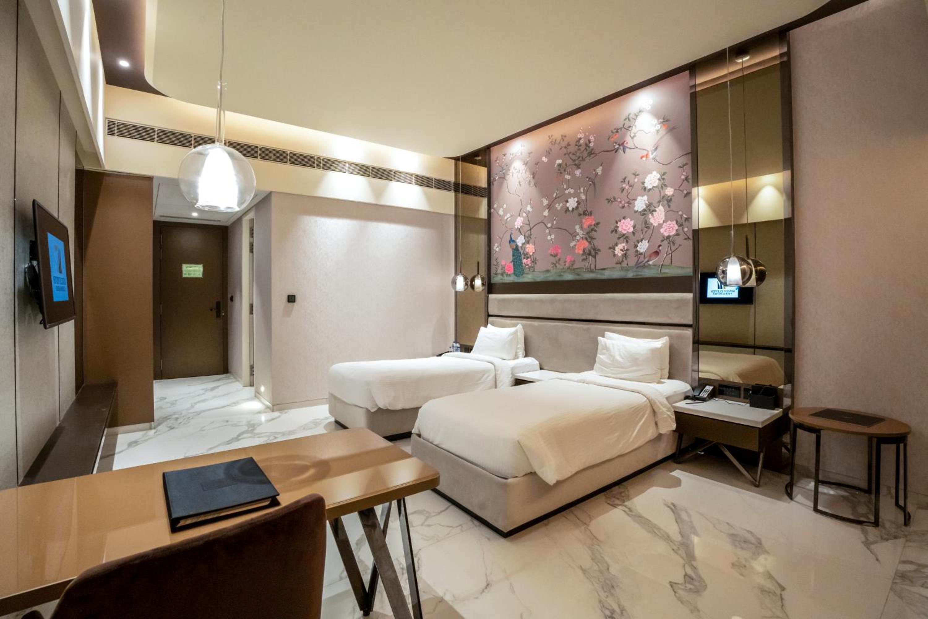Deluxe Double or Twin Room - Photo 2