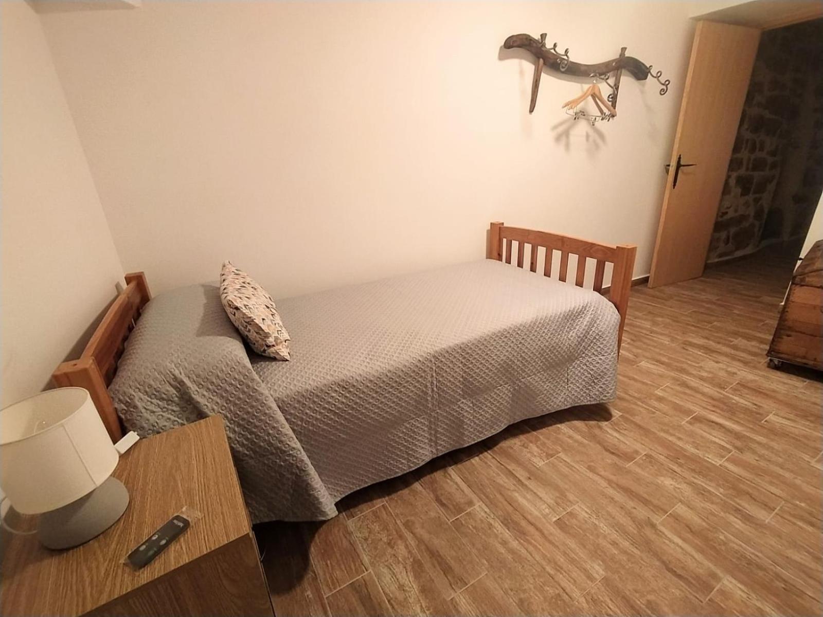 Casa de tres habitaciones