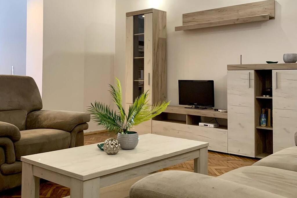 Two-Bedroom Apartment photo 1