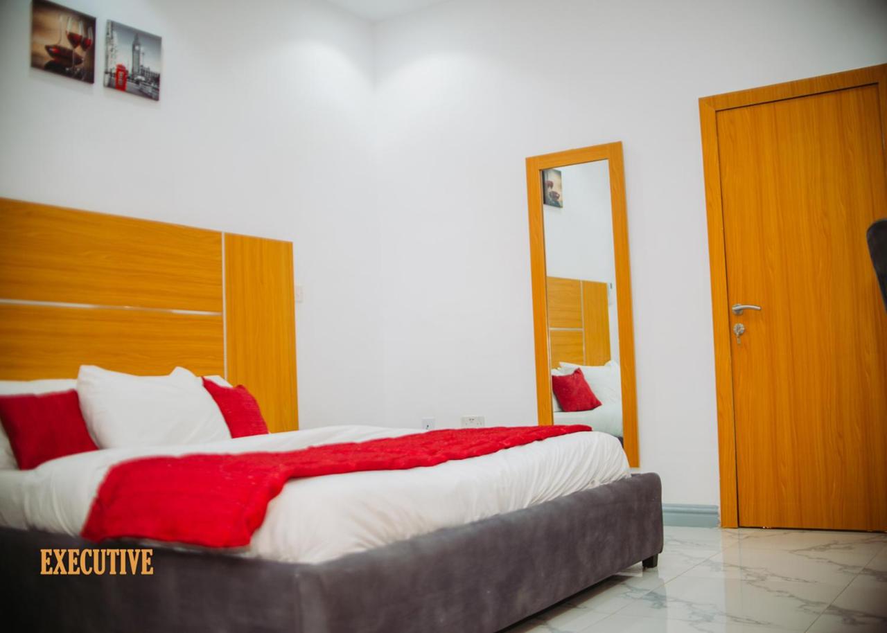 Deluxe King Room photo 3