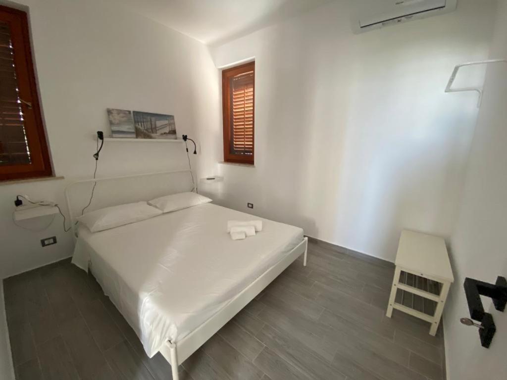 Two-Bedroom House photo 3