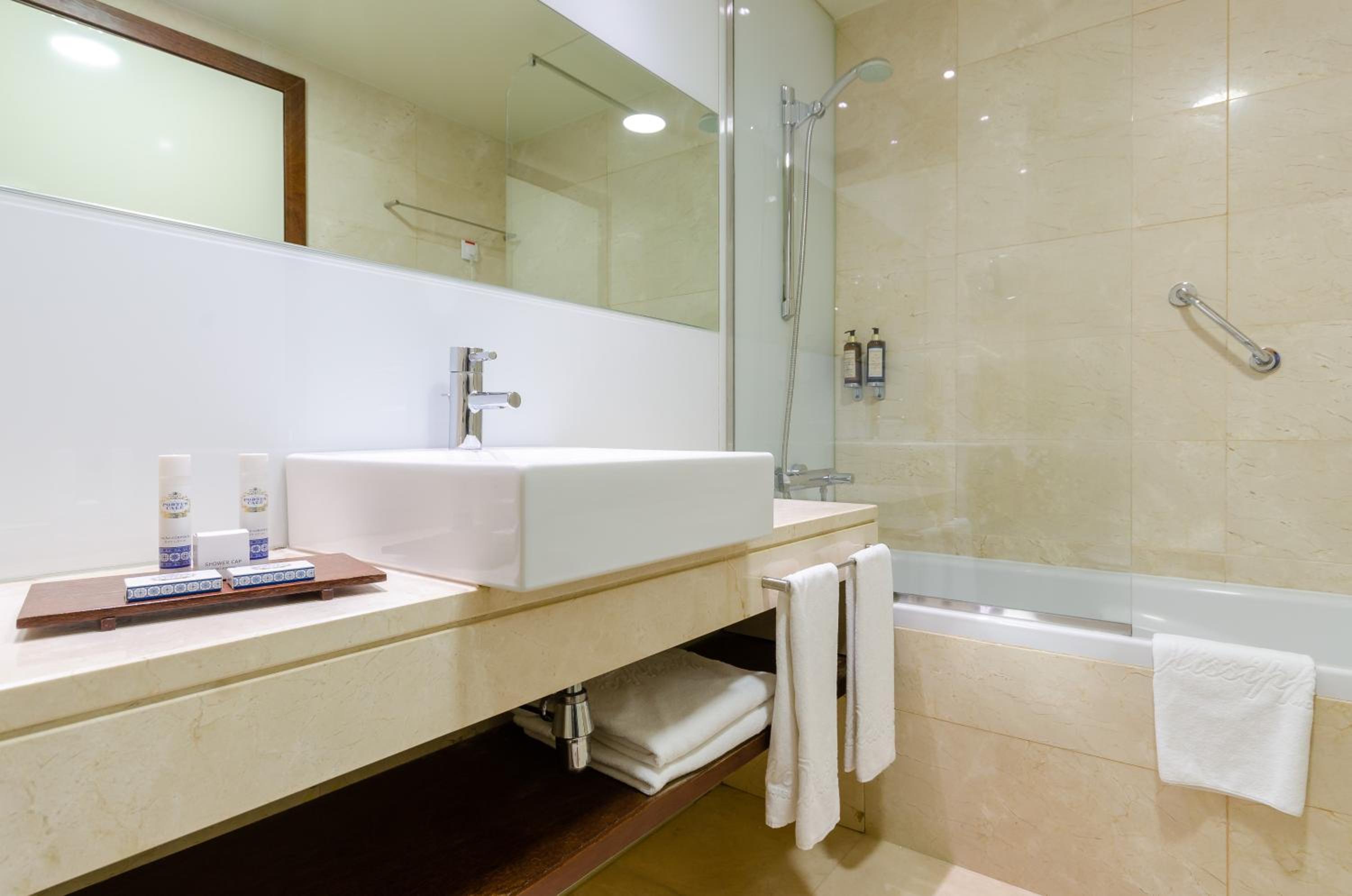 Available room