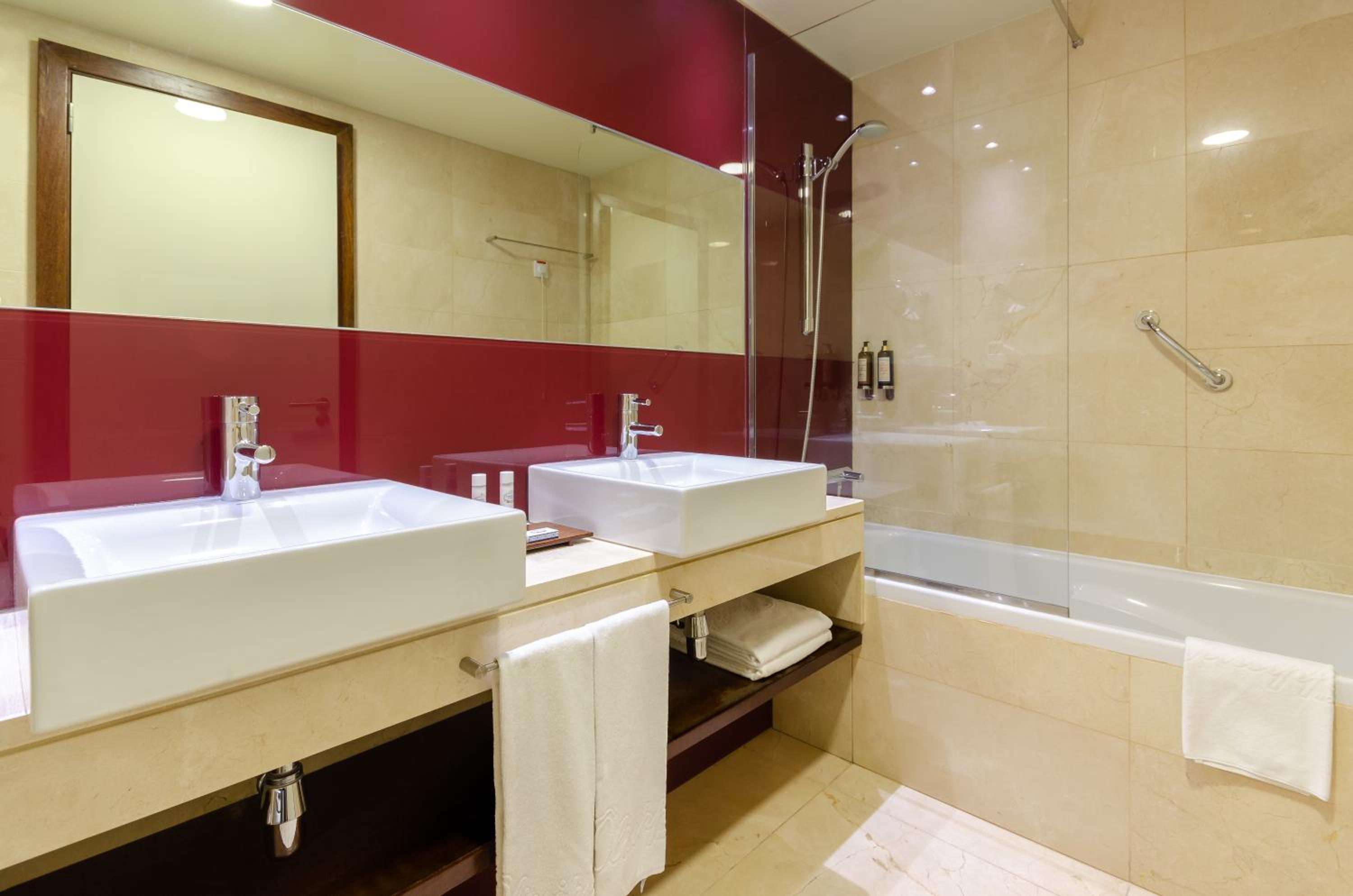 Available room