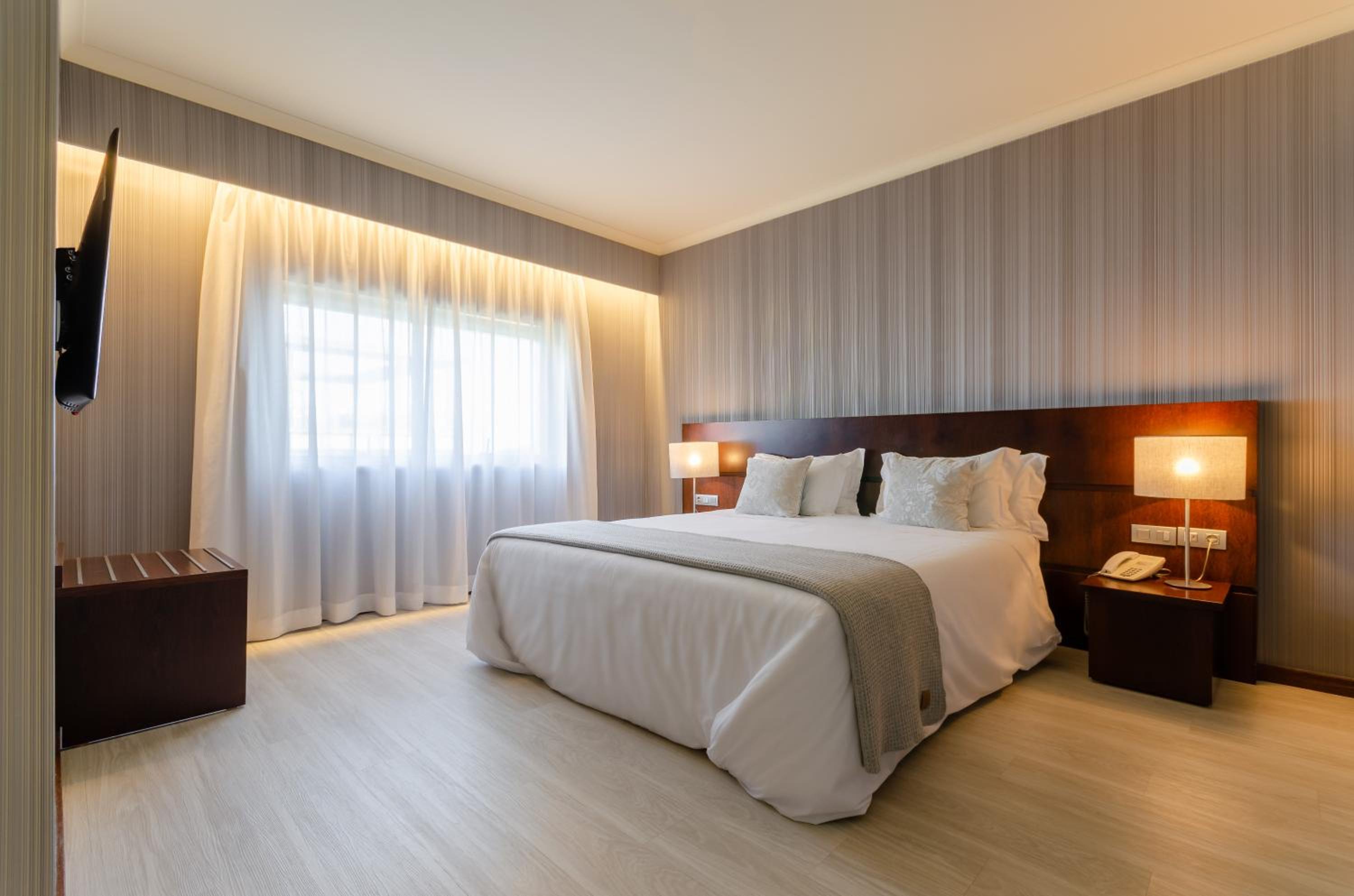 Double or Twin Room with Extra Bed (2 Adults + 1 Child)