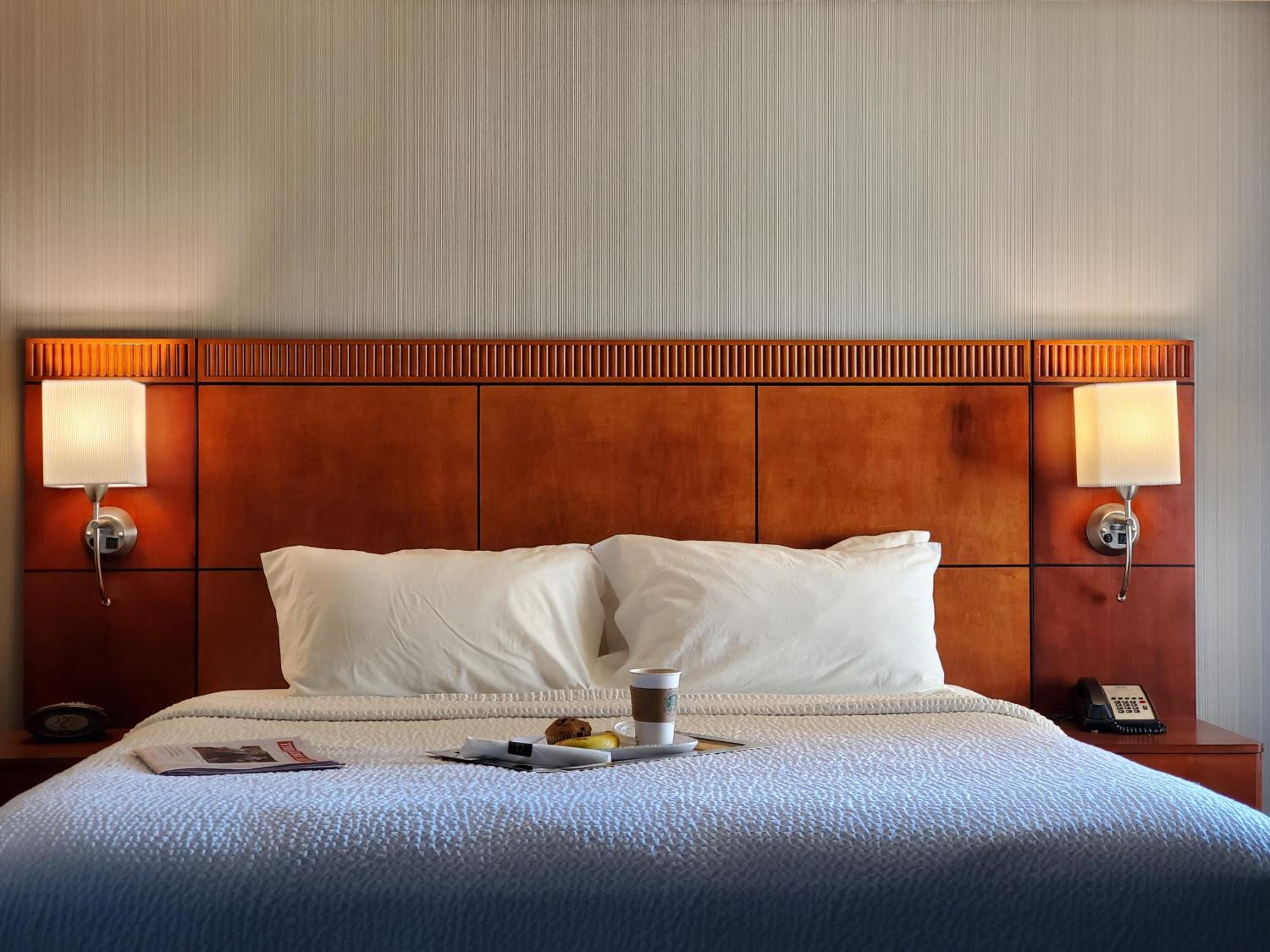 King Suite with Sofa Bed - Photo 4