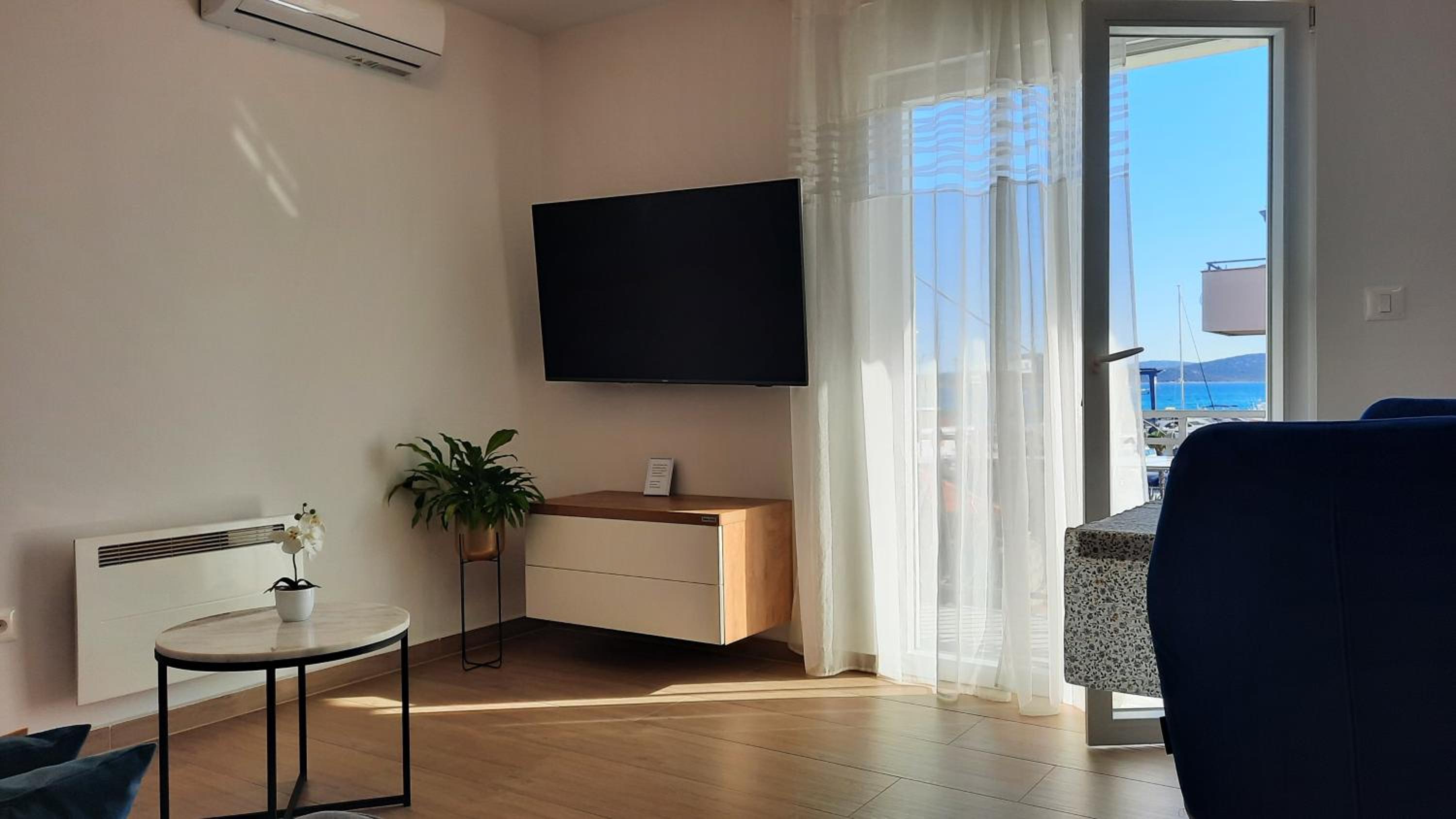 Apartment with Sea View photo 1