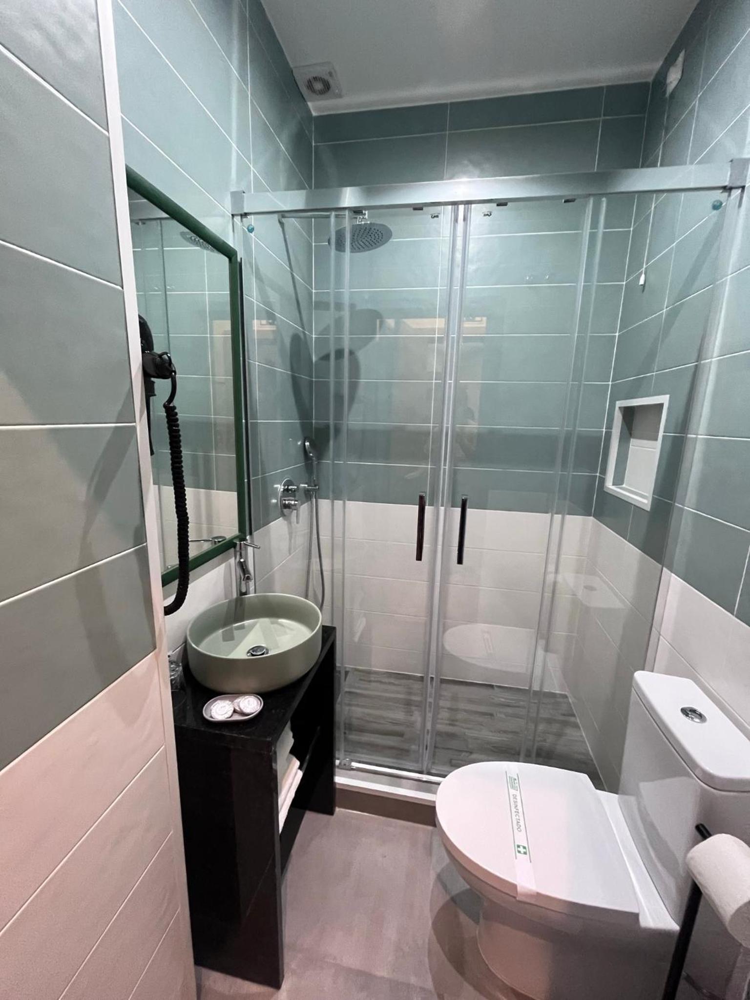 Budget Double Room photo 2