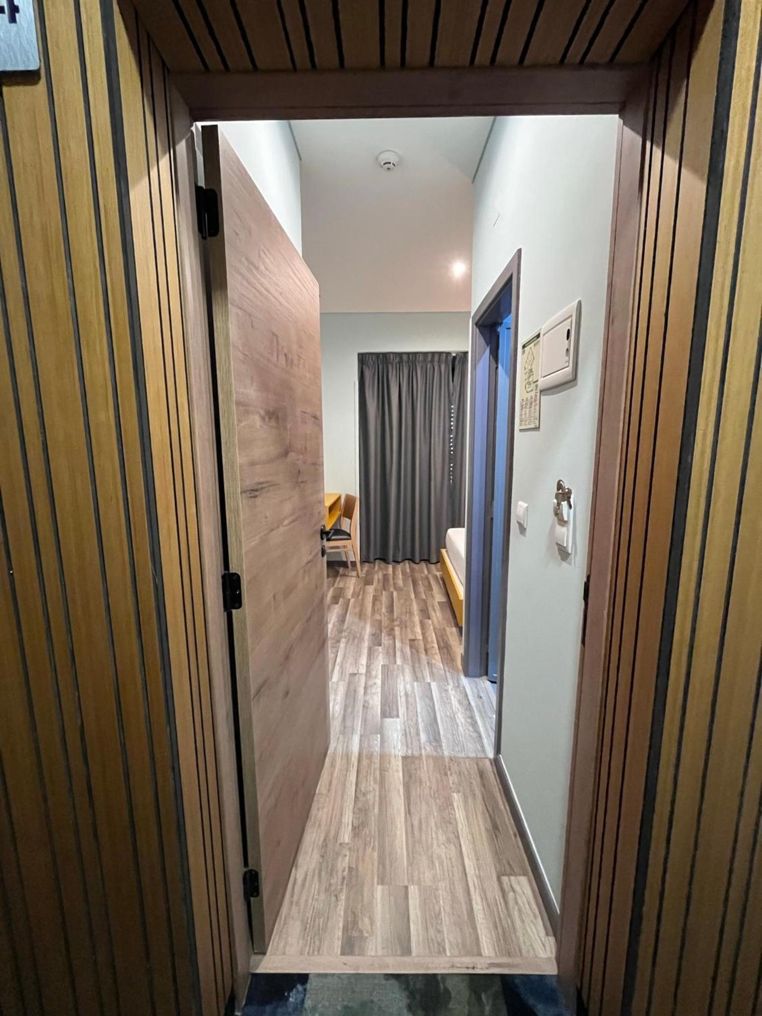 Small Double Room photo 1