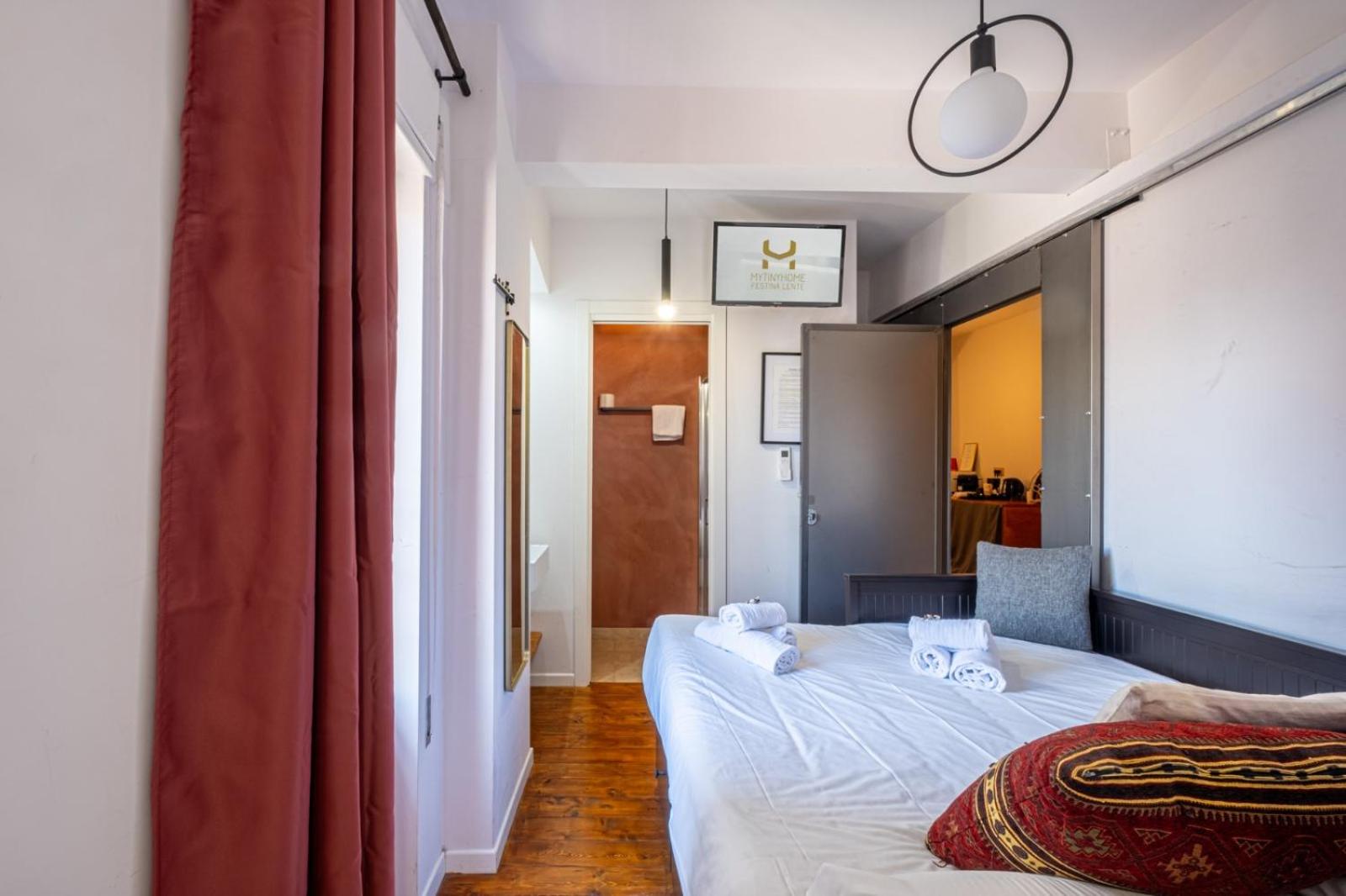 Small Double Room photo 3