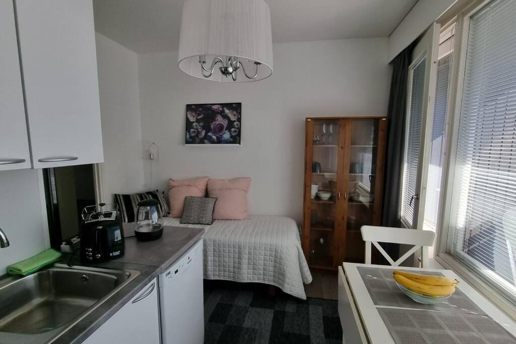 One-Bedroom Apartment photo 3