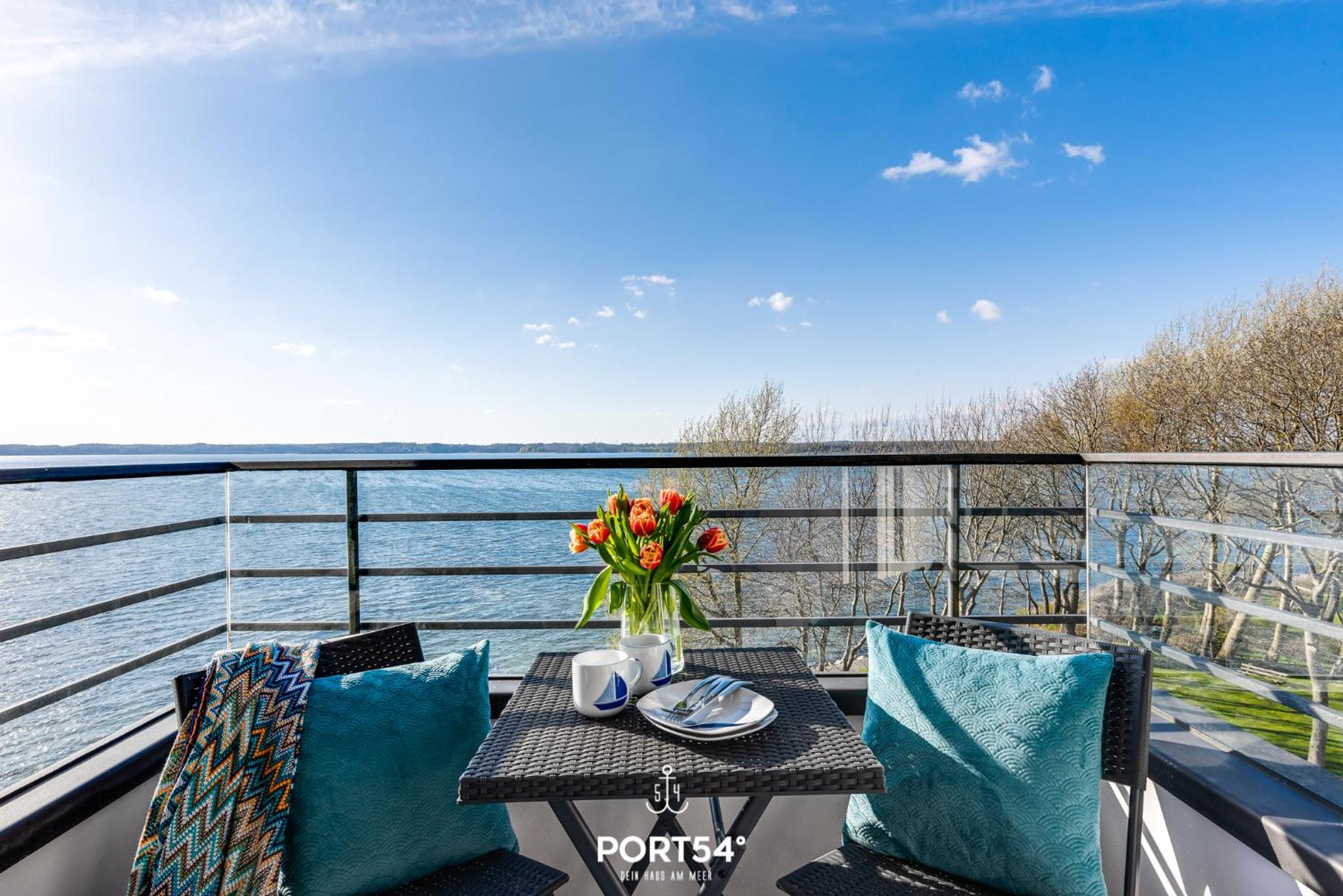 Apartment With Sea View photo 1
