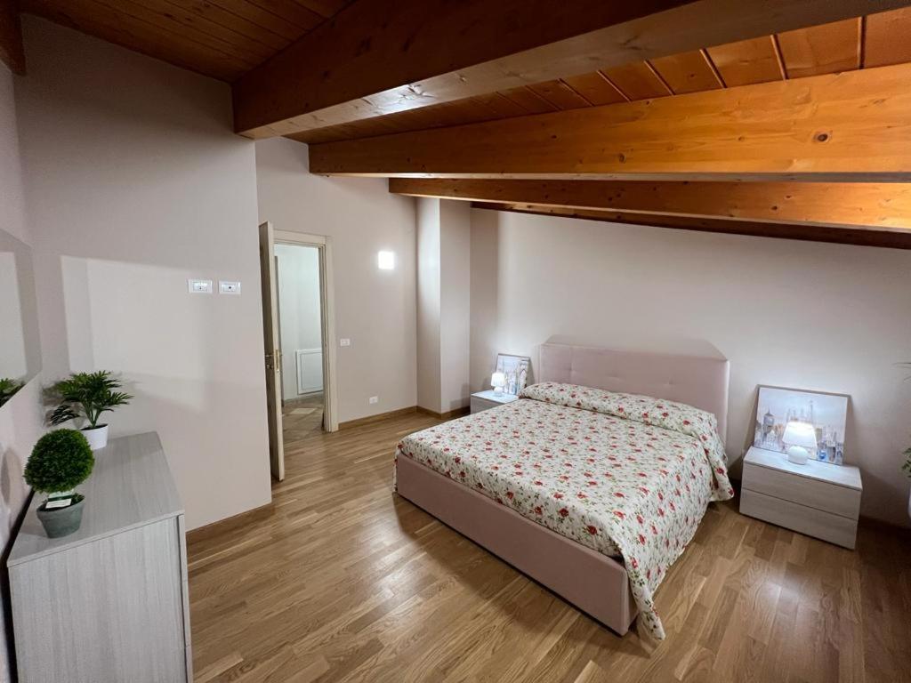 Two-Bedroom Apartment photo 2