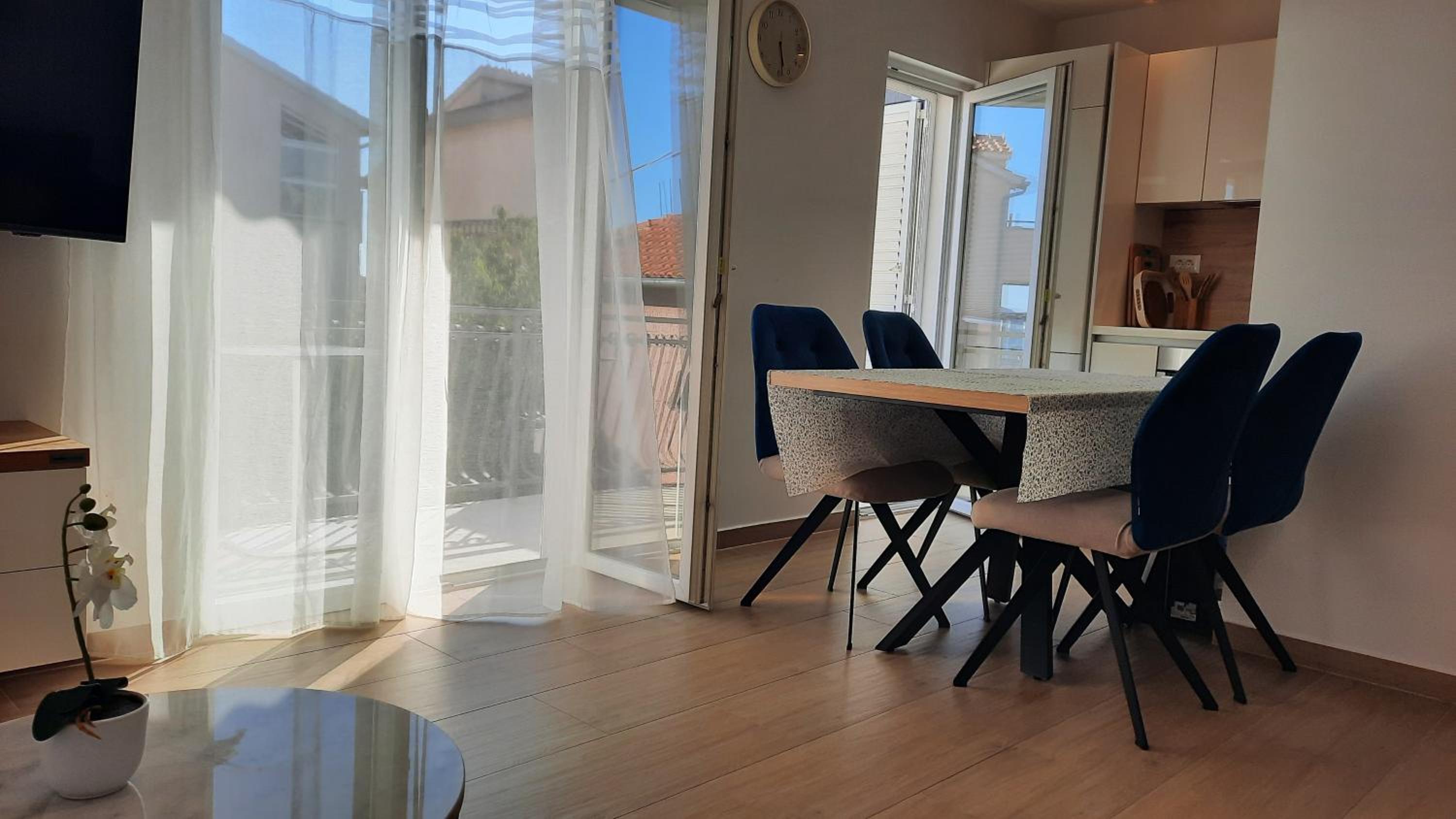 Apartment with Sea View photo 3