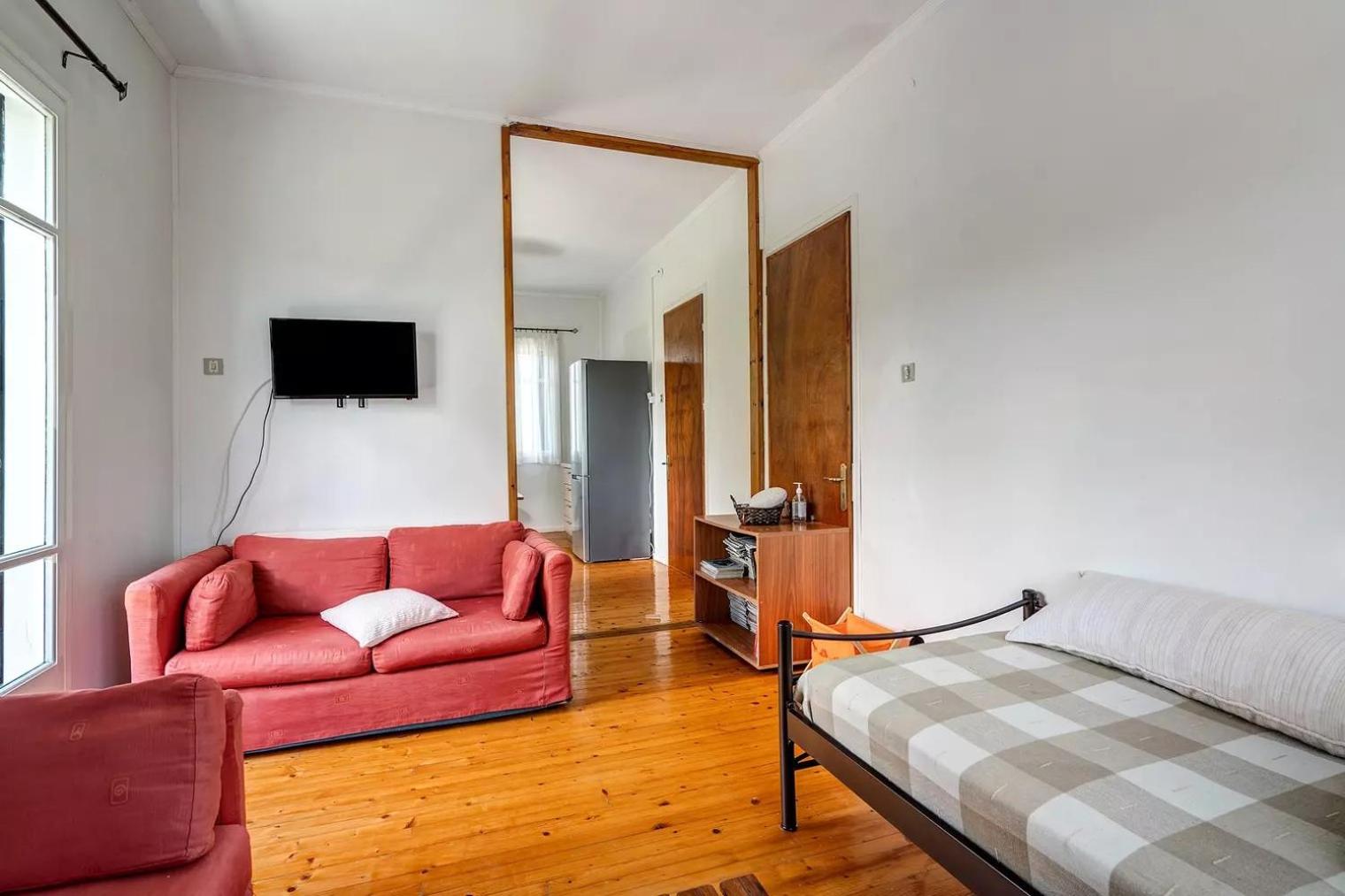 Apartment photo 1