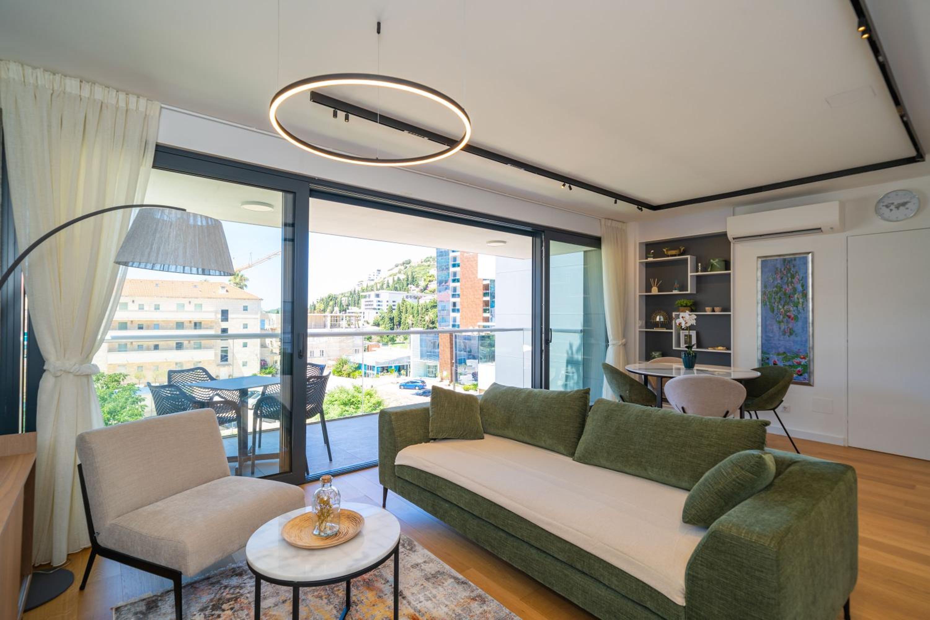 Superior Apartment