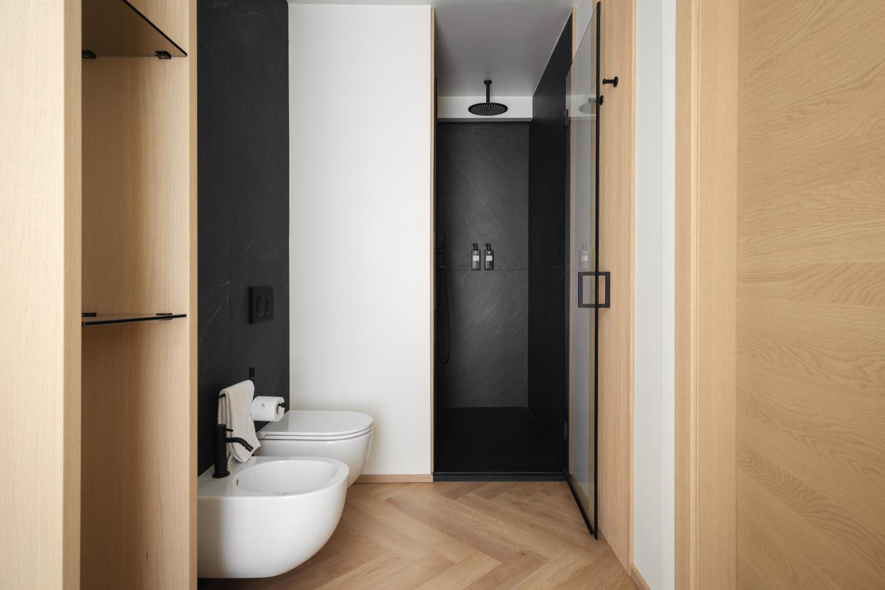 Junior Suite with Sea View - Photo 8