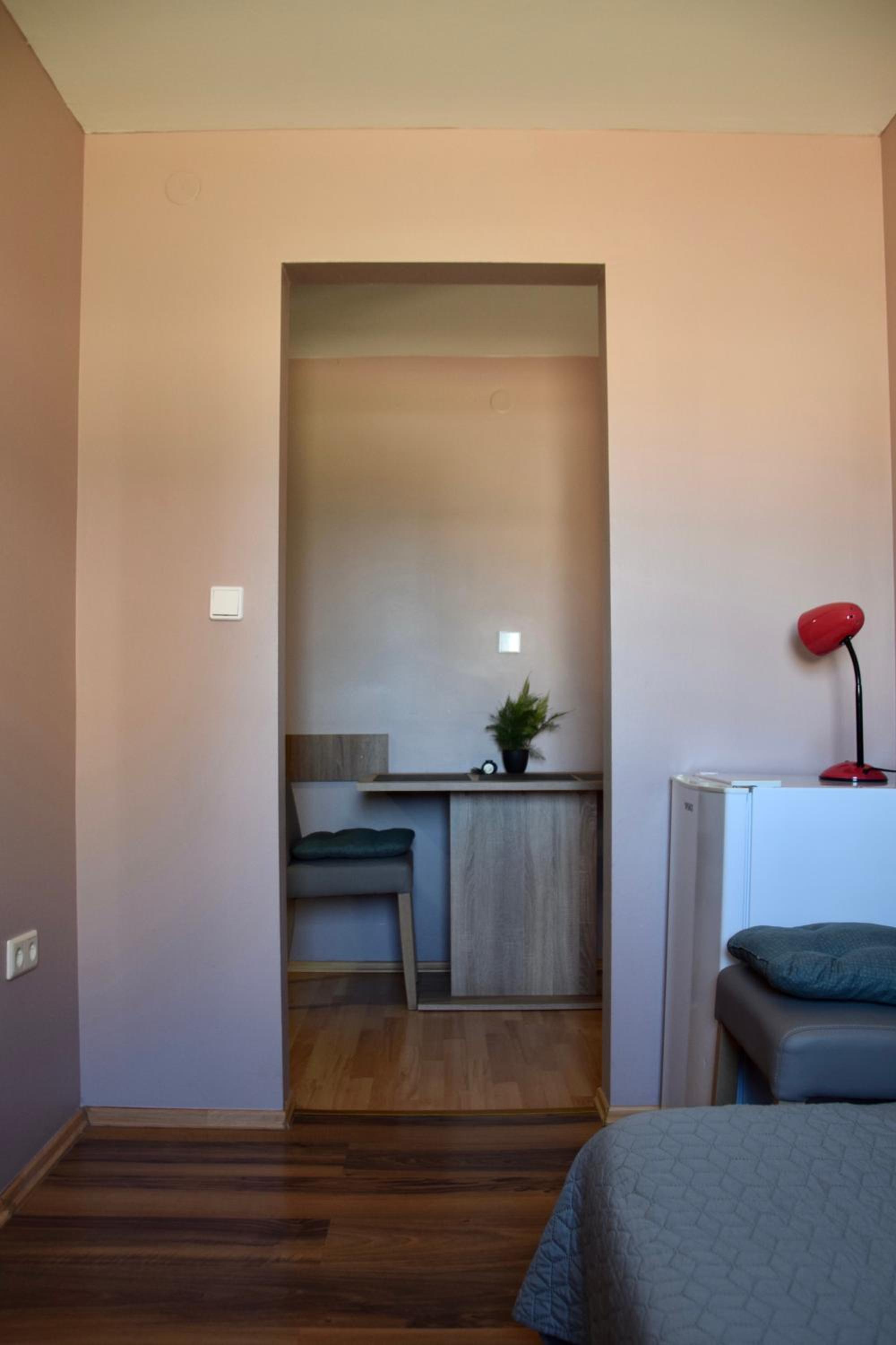 Apartment - Ground Floor photo 2