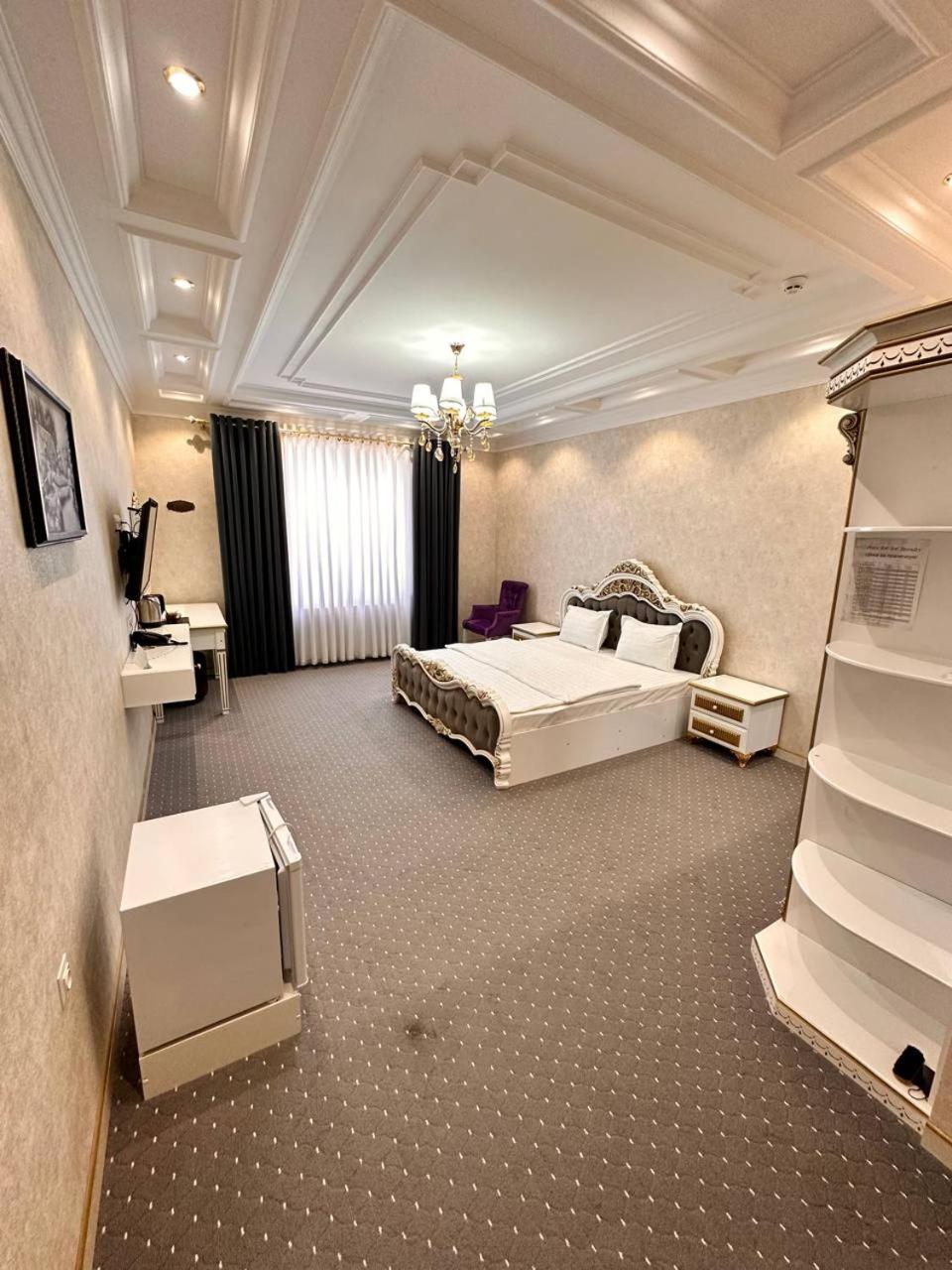 Deluxe Family Room photo 1