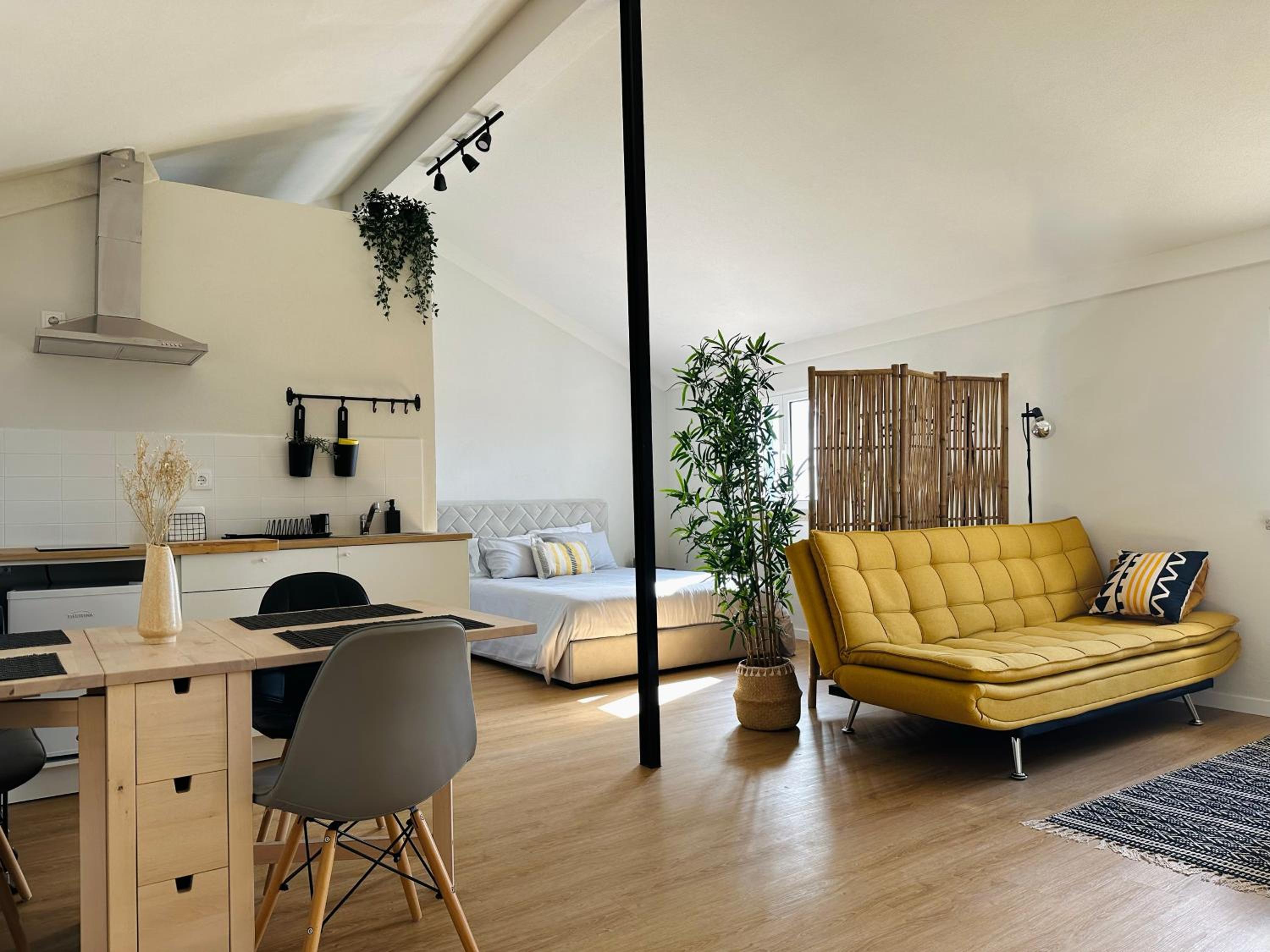 One-Bedroom House photo 1