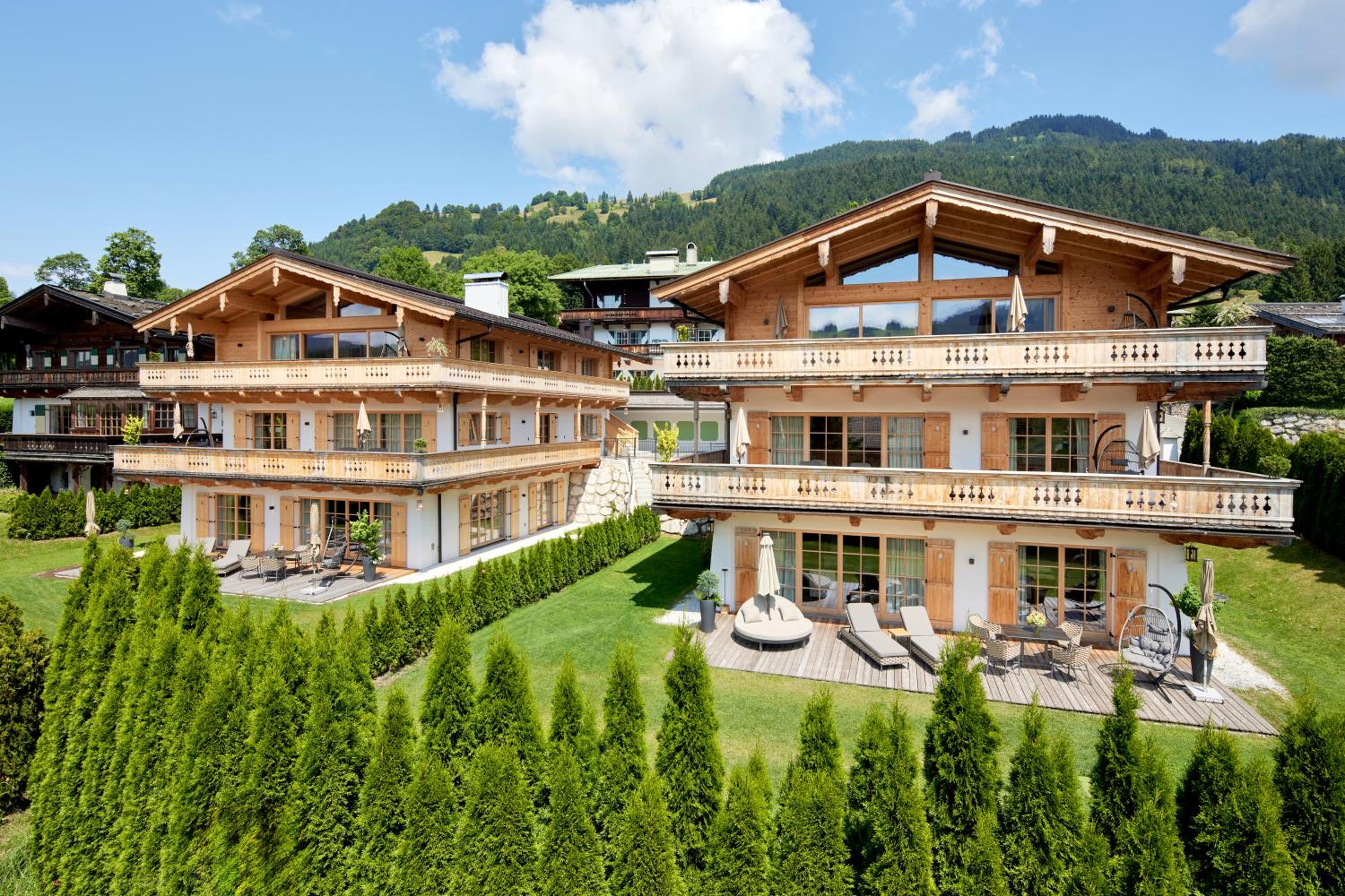 Three-Bedroom Chalet photo 2