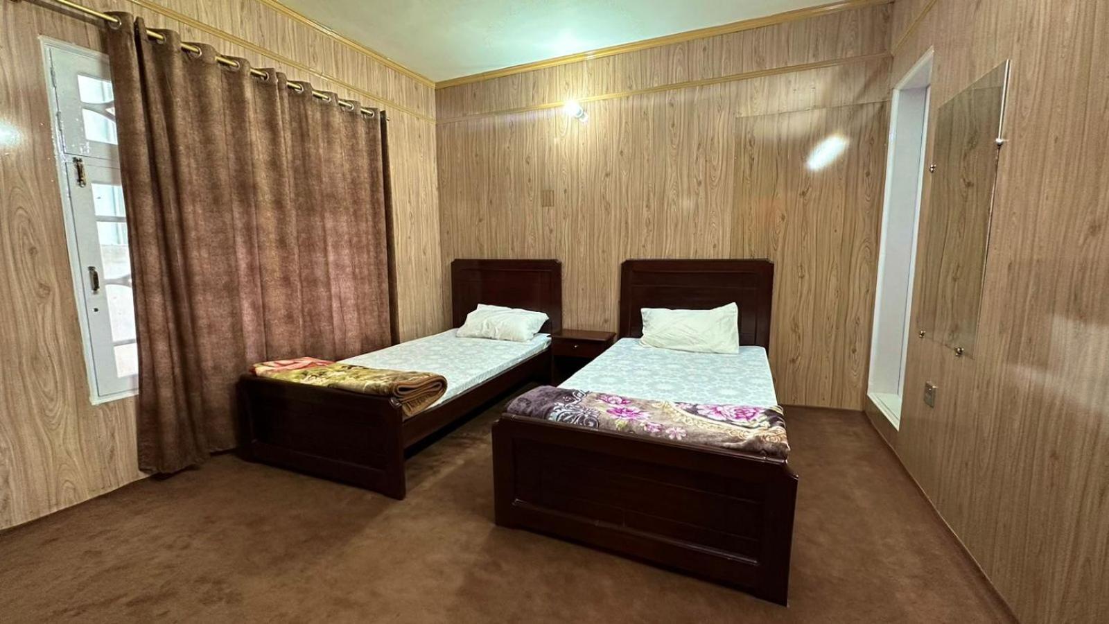 Deluxe Twin Room photo 2