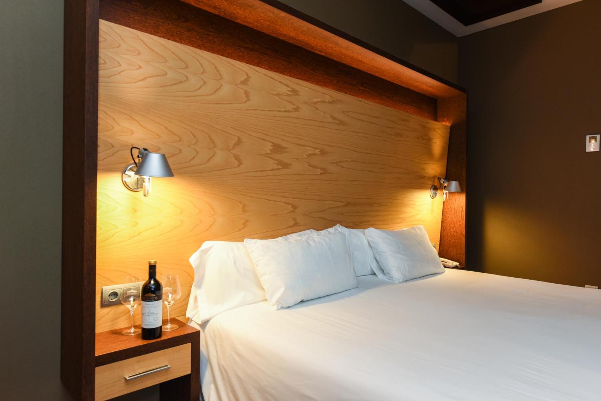 Standard Room - Photo 2