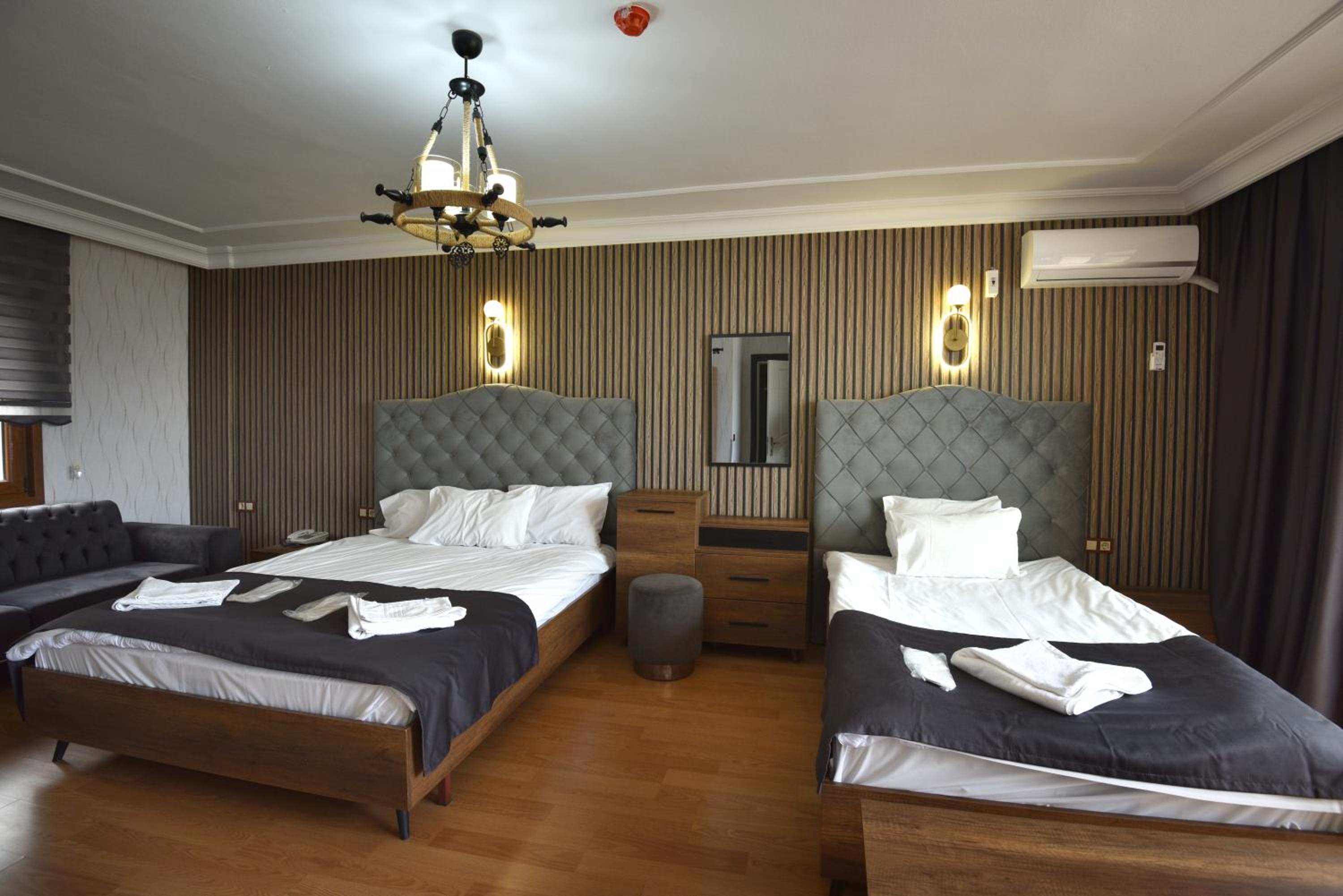 Triple Room With Balcony photo 1