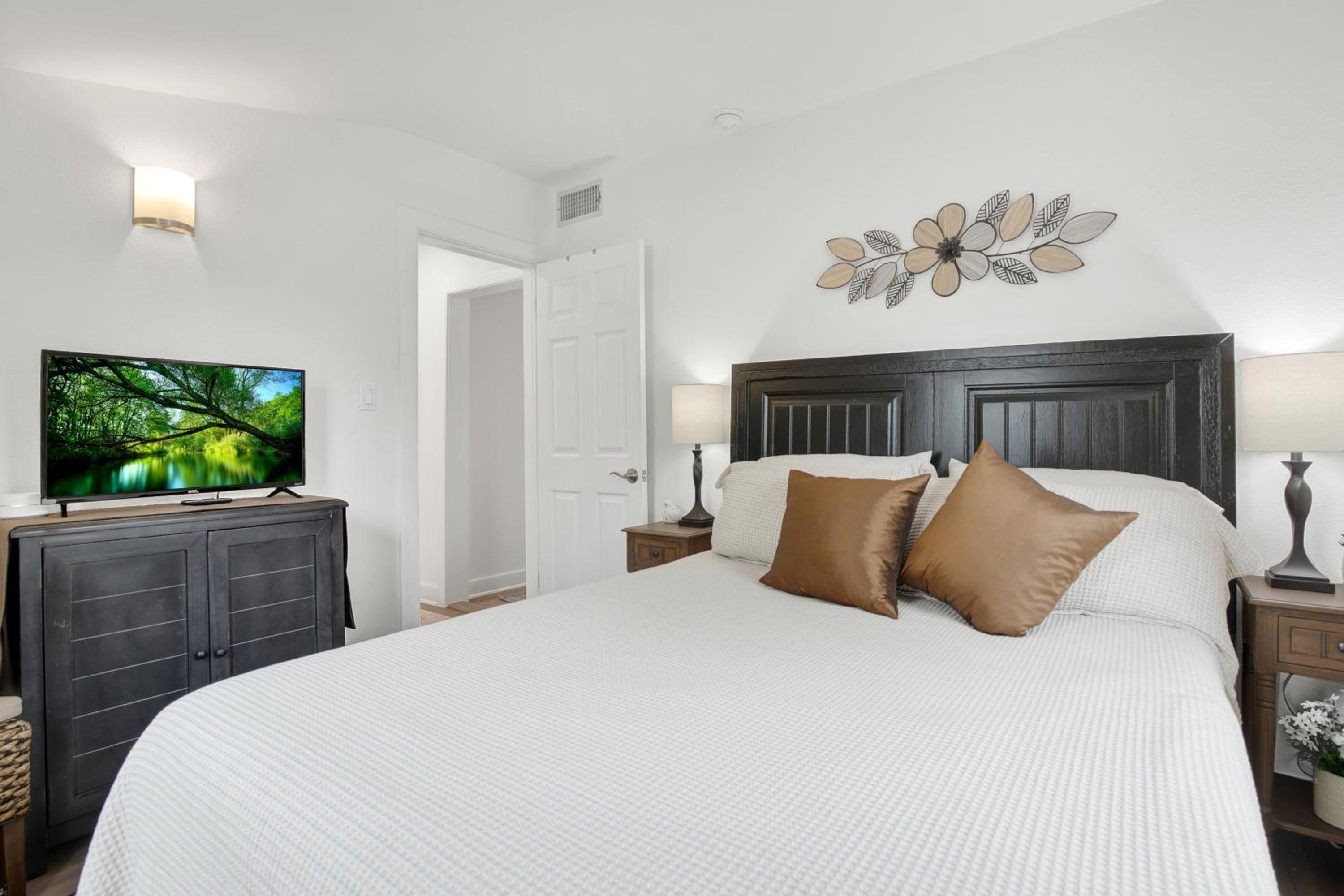 Vacation Home - Photo 21