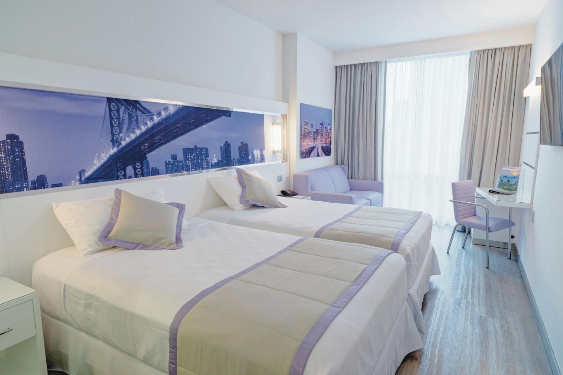 Deluxe Family Double Beds
