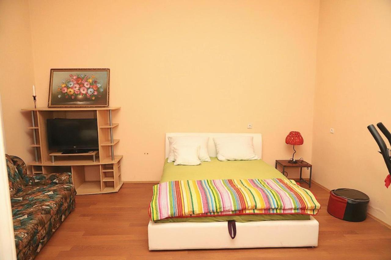 Two-Bedroom Apartment photo 3