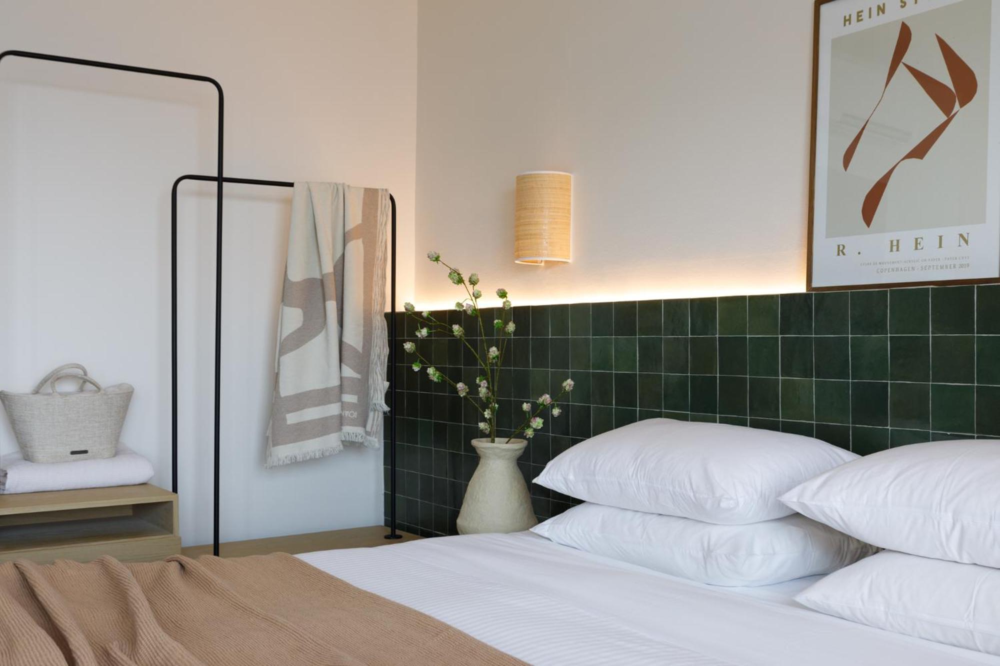 Executive Double Room - Photo 11