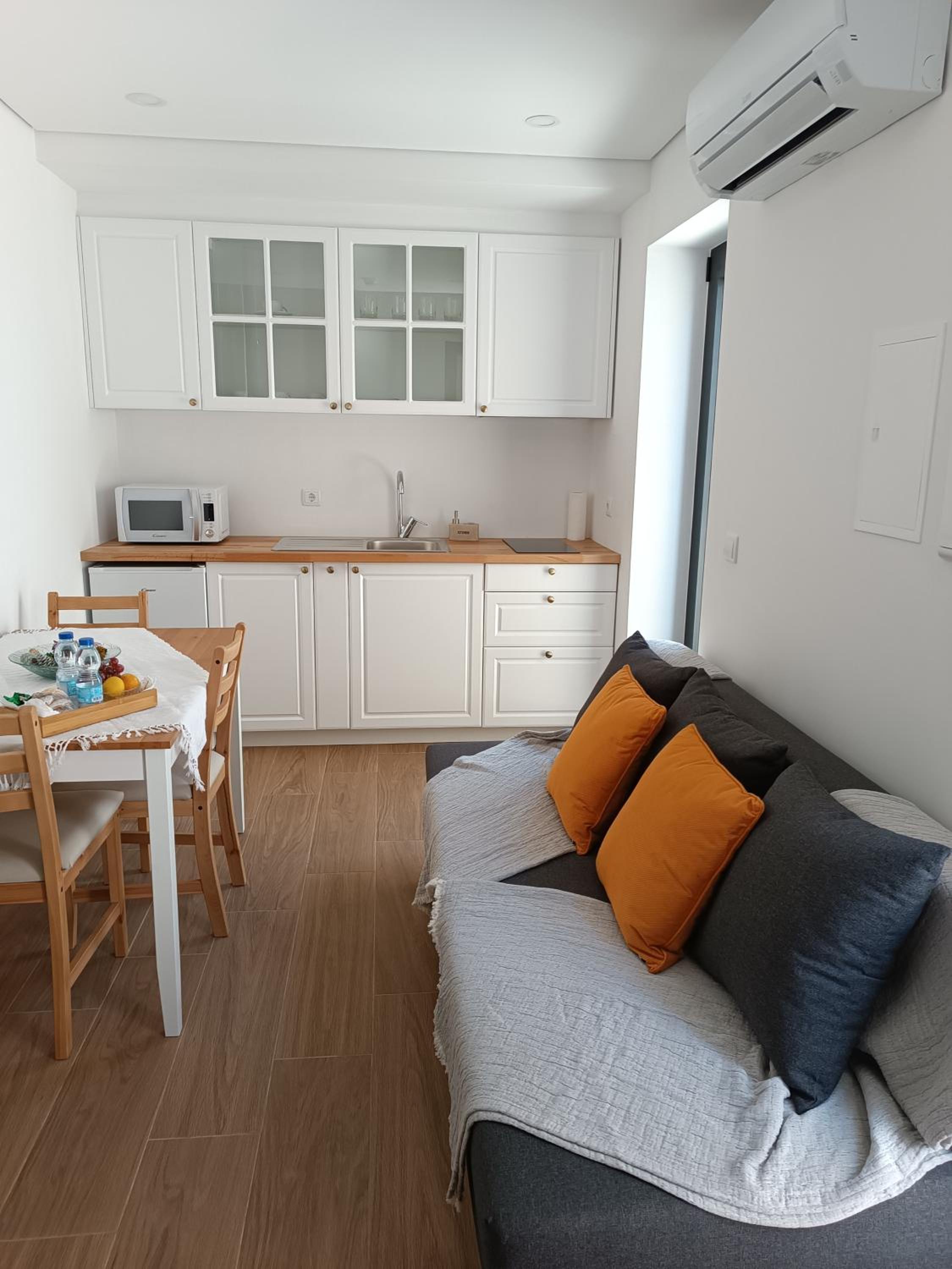 Deluxe Family Suite photo 3