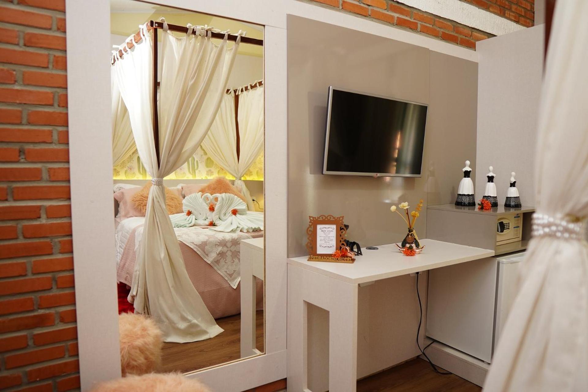 Queen Suite photo 3