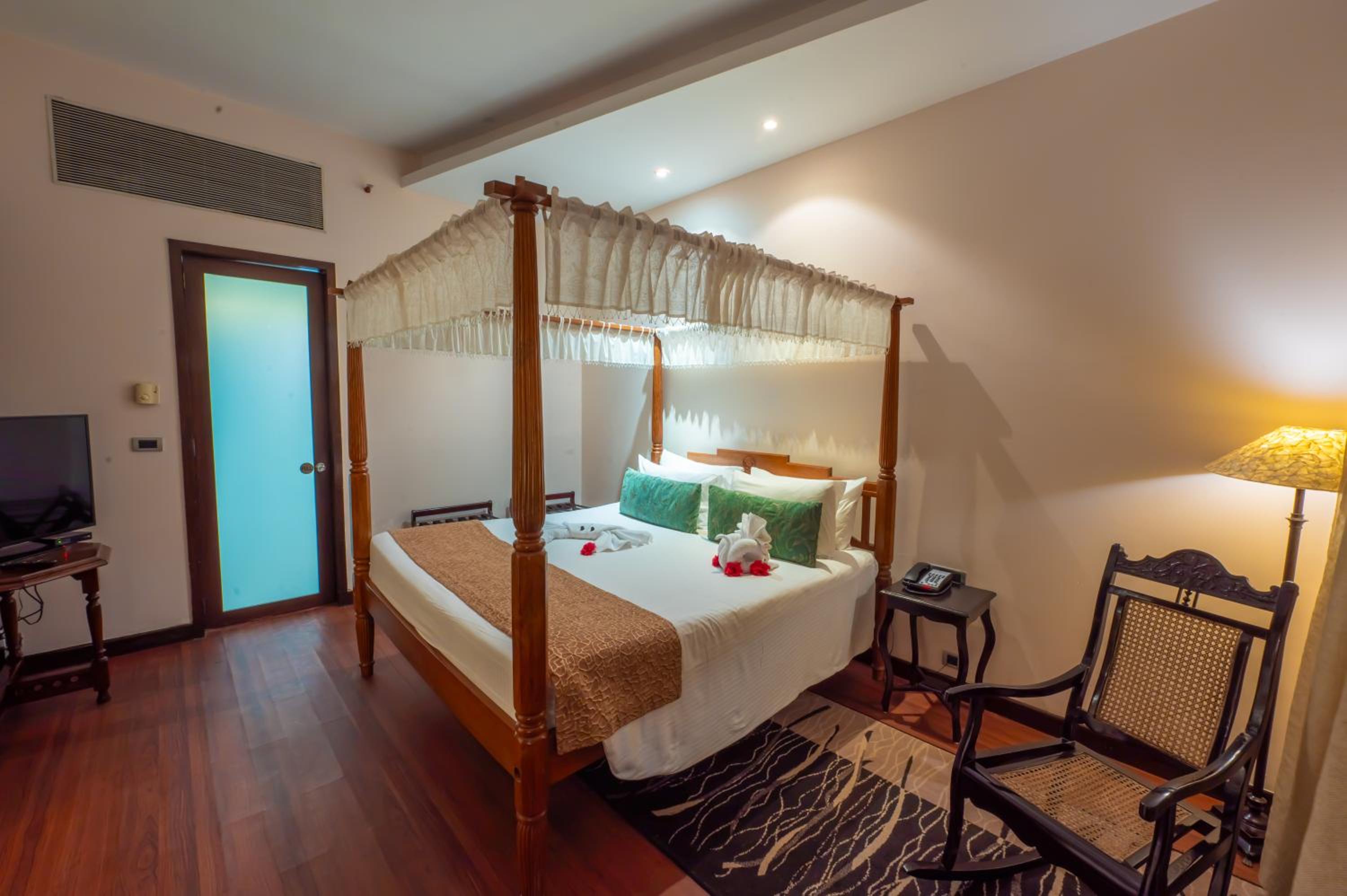 Presidential Suite with private pool Presidential Suite with private pool