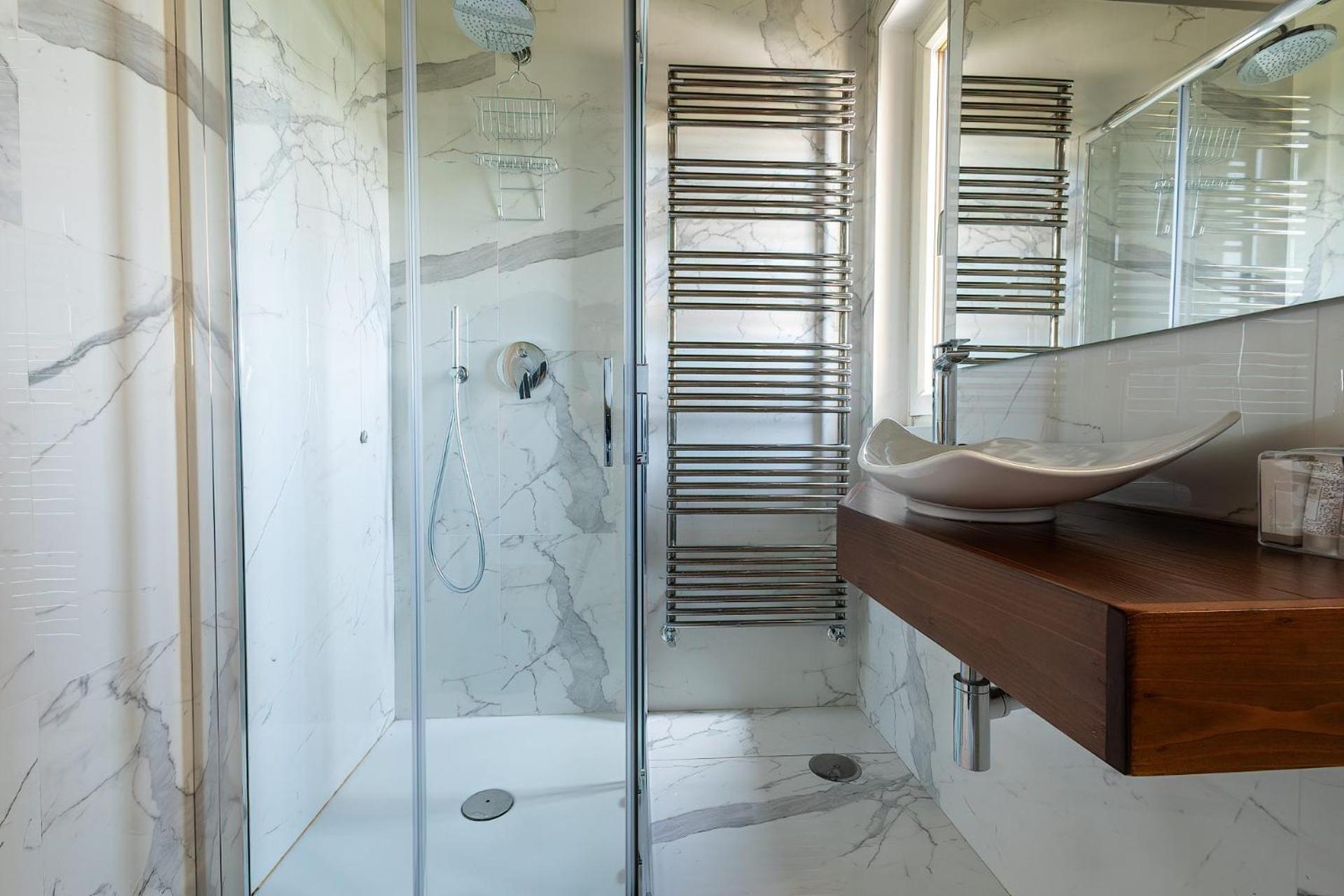 Budget Double or Twin Room - Photo 5