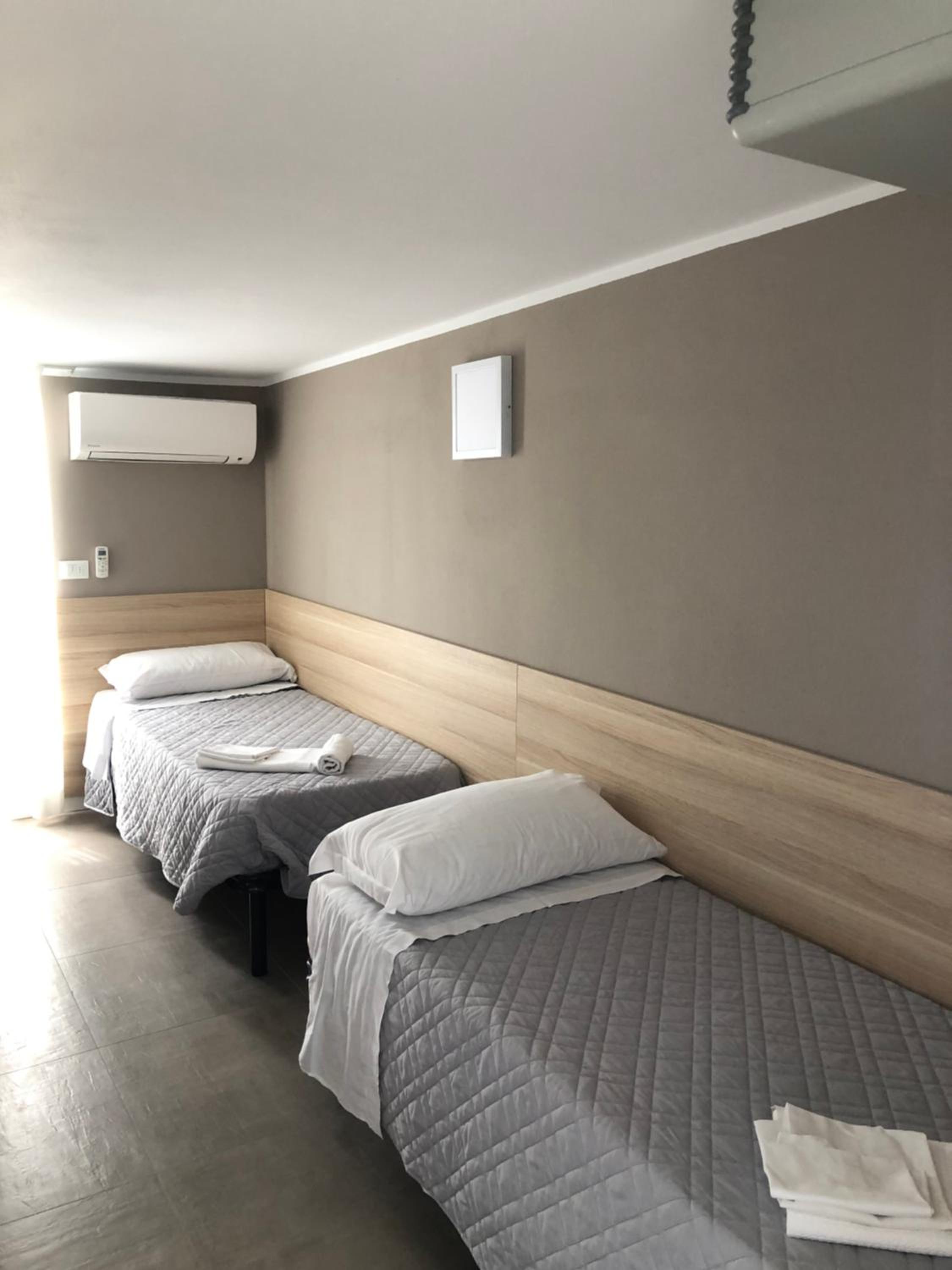 Twin Room photo 2