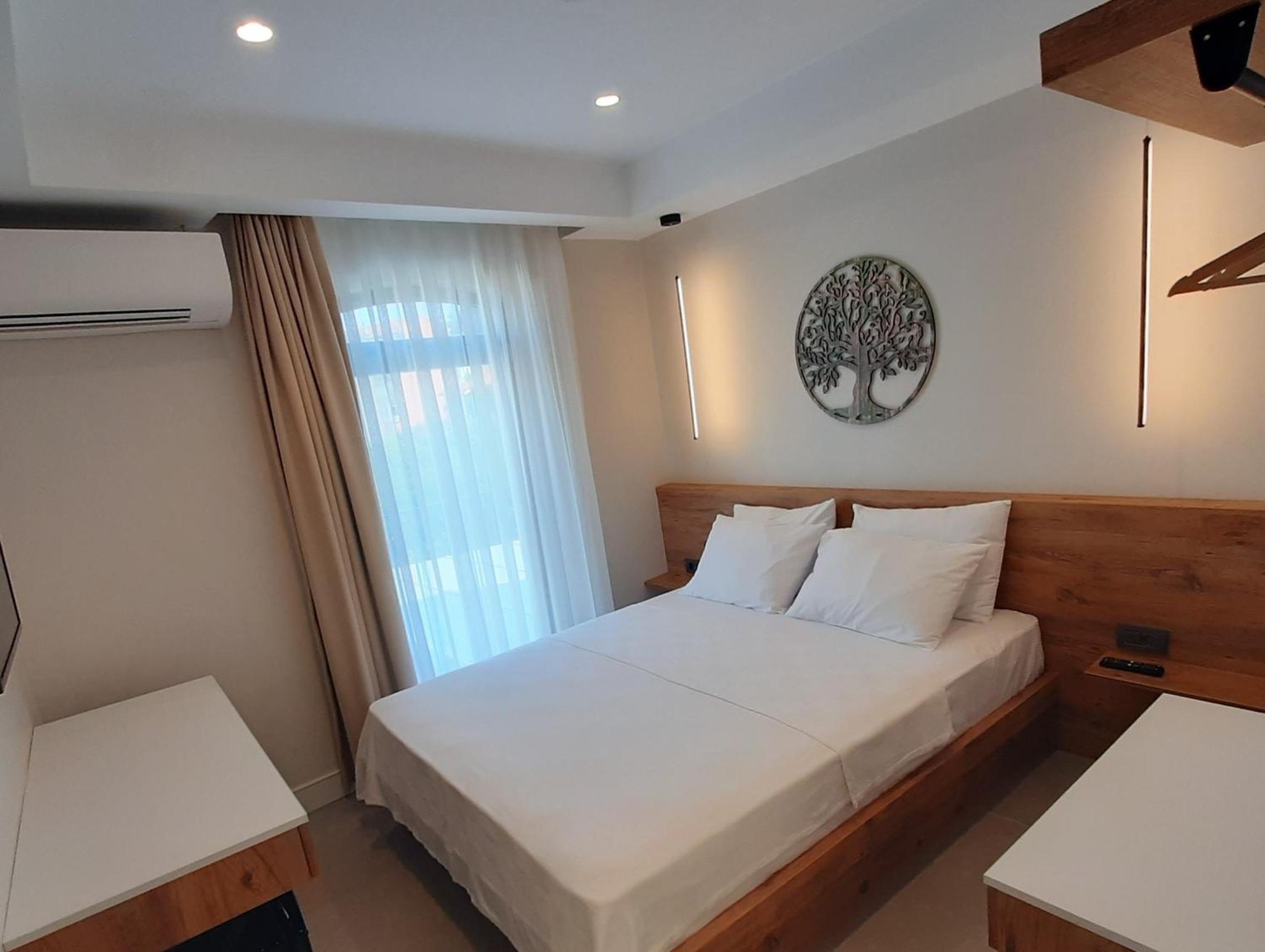 Budget Double Room photo 1