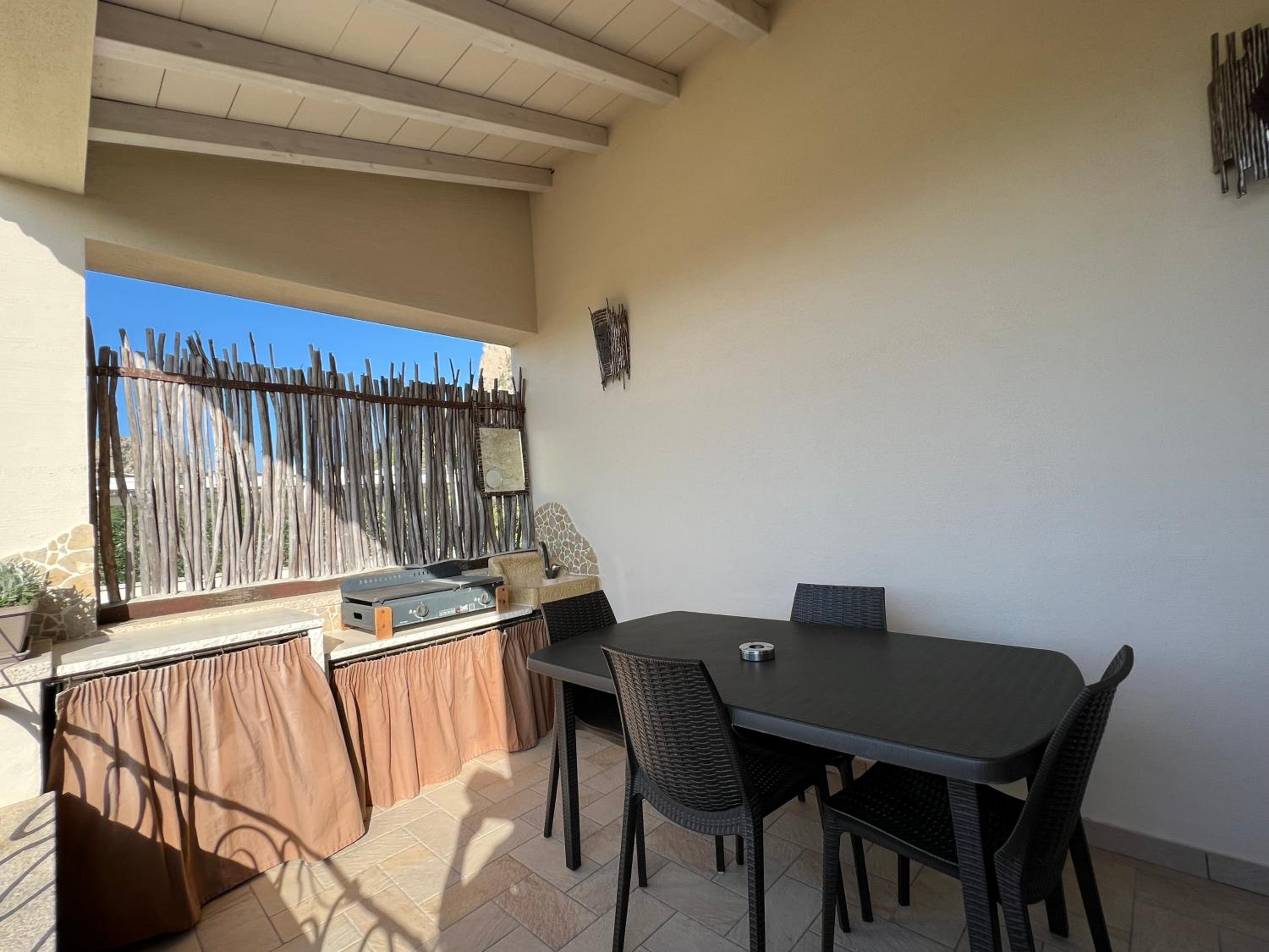 Apartment with Terrace photo 2
