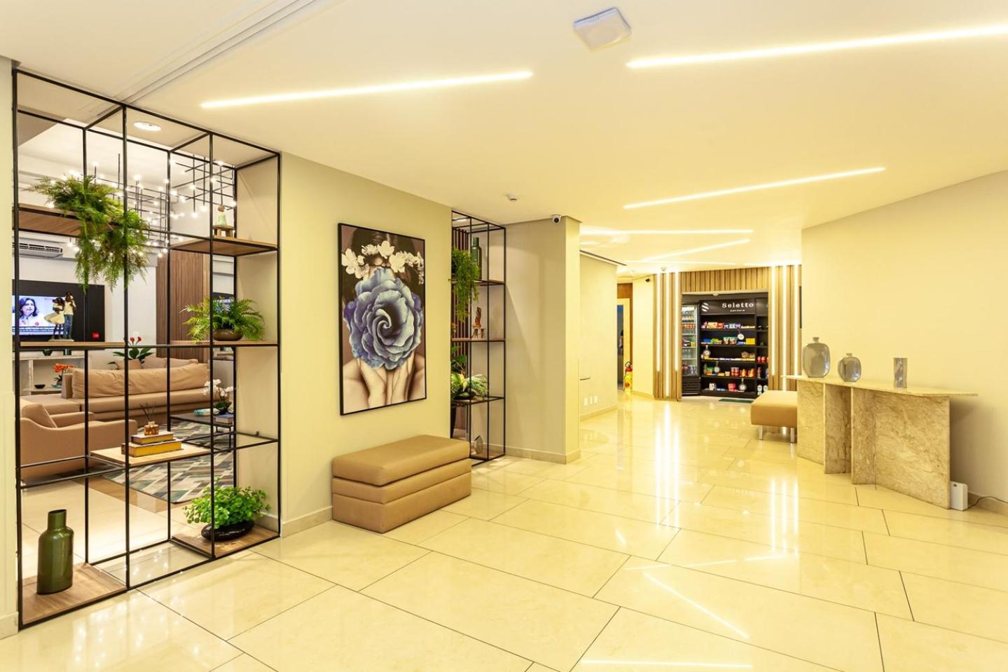 One-Bedroom Apartment - Photo 11