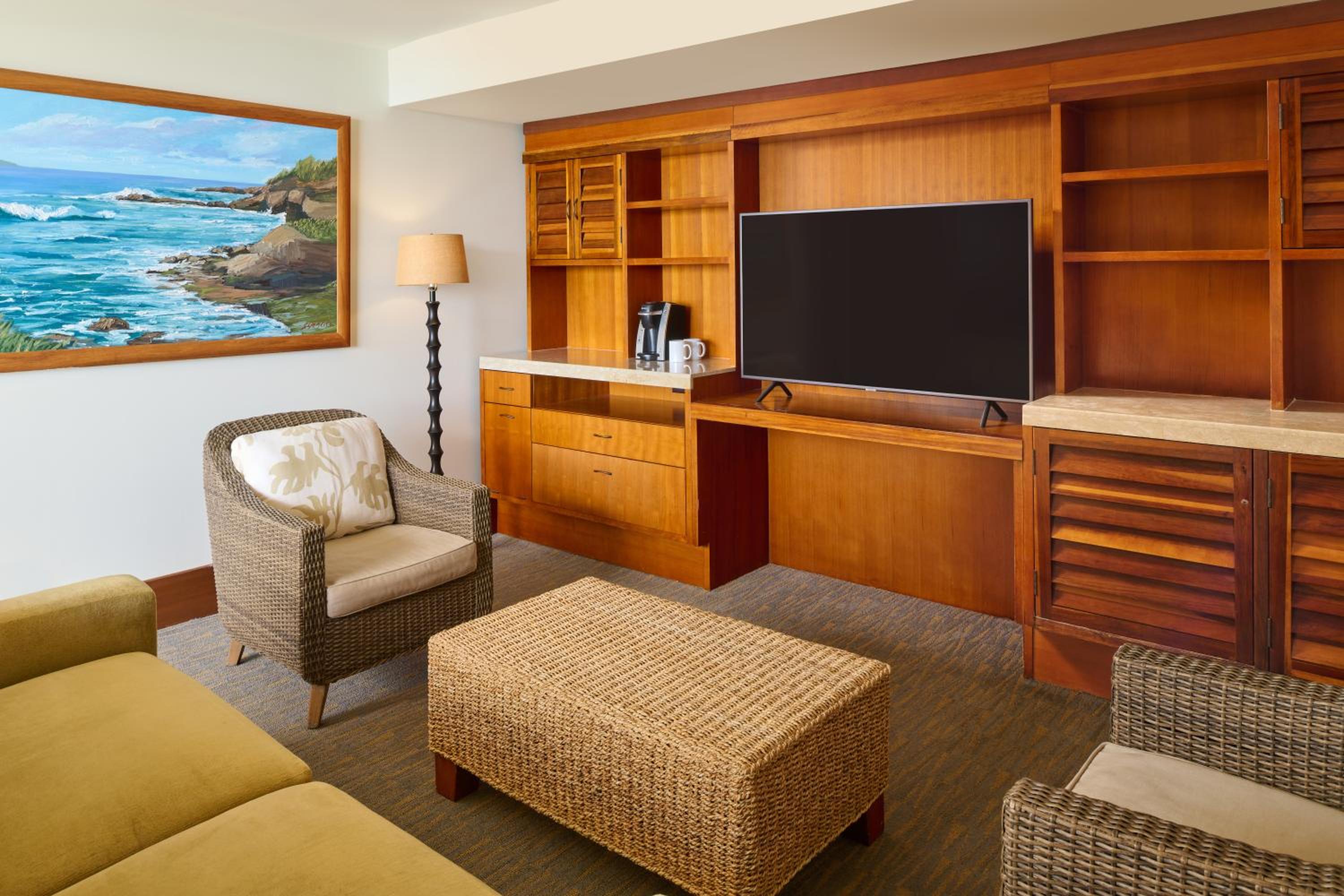 Ocean Front One-Bedroom Suite ADA thumbnail 5