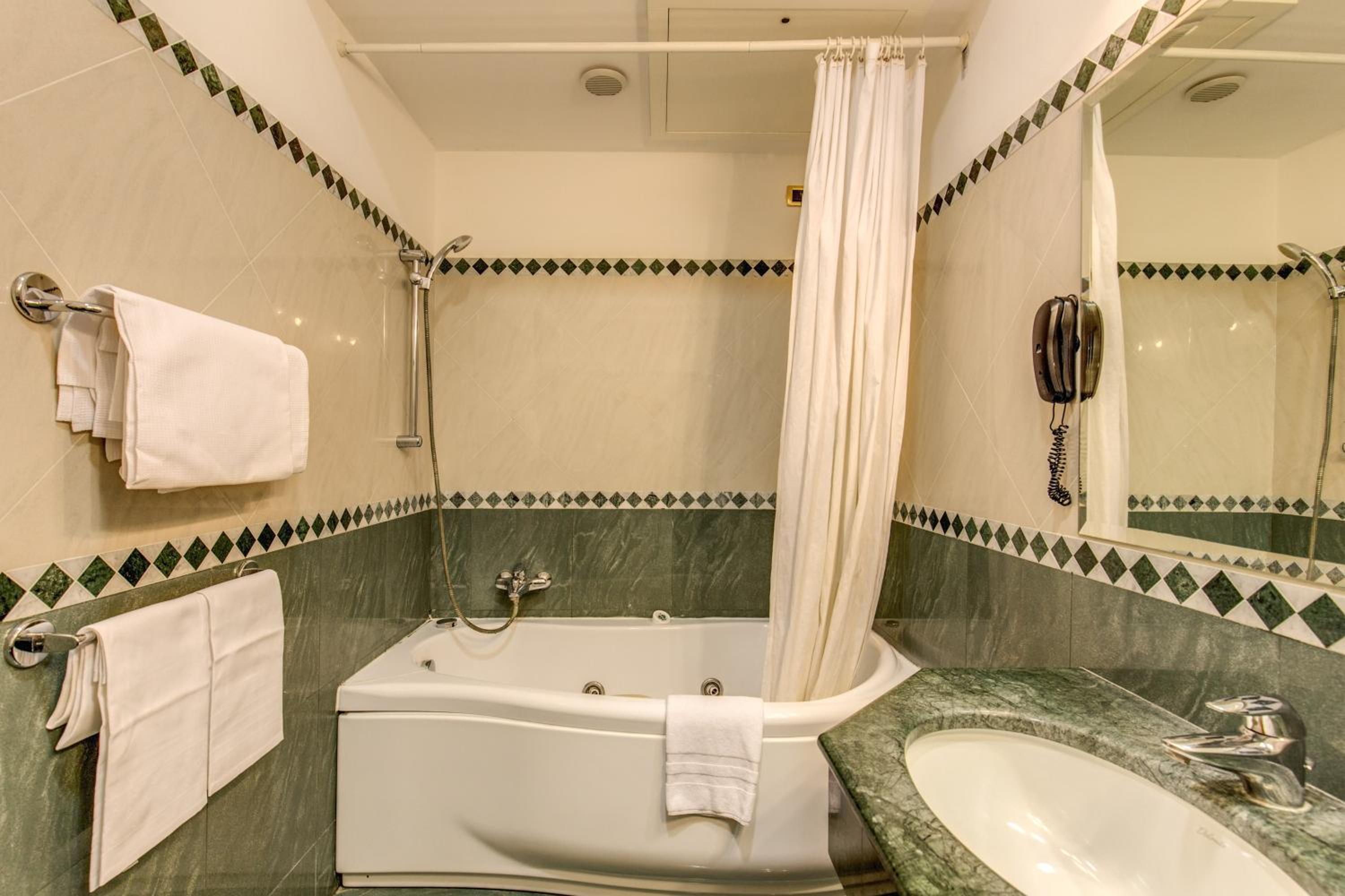 Single Room