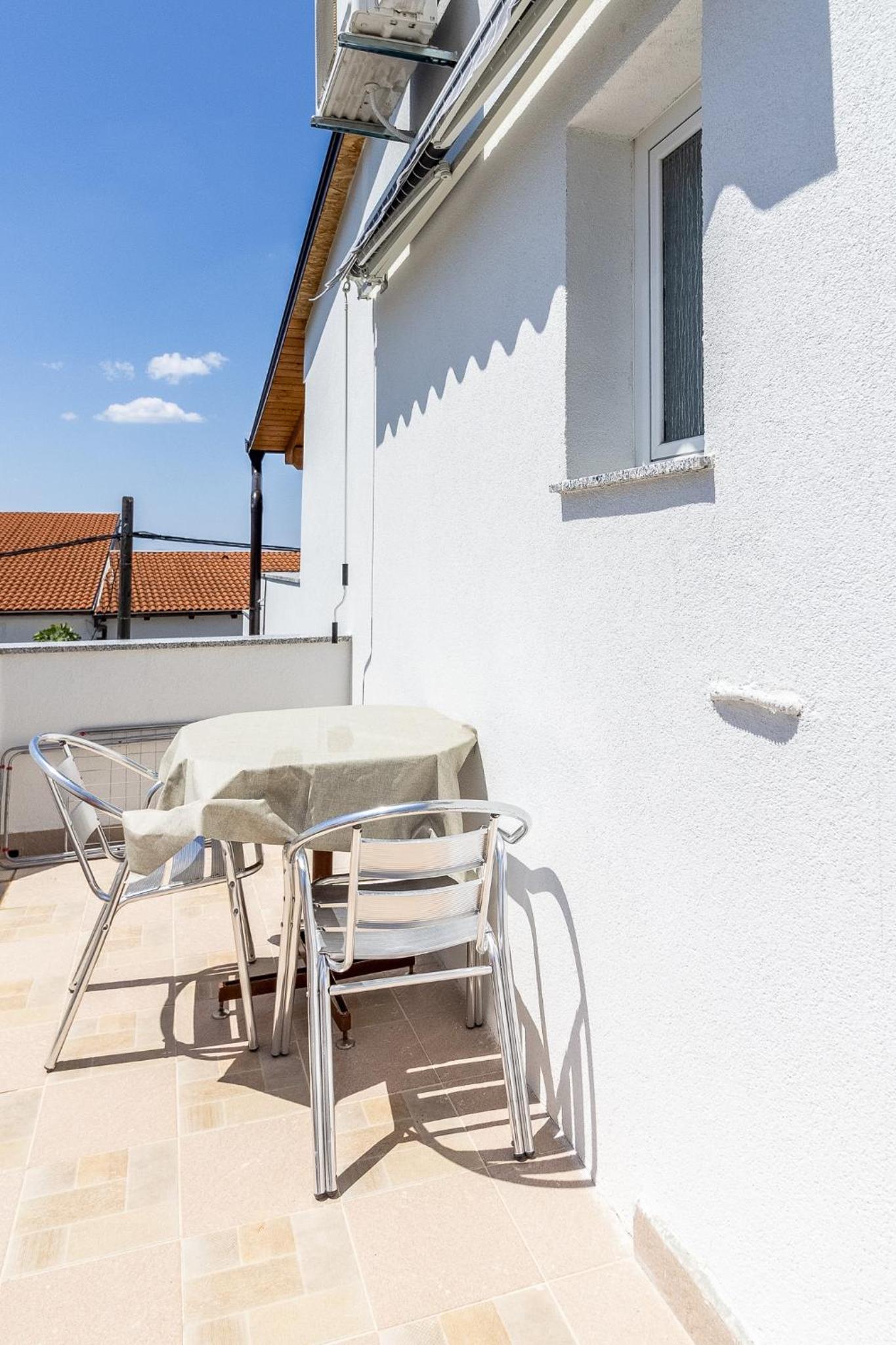 Double Room with Balcony photo 2