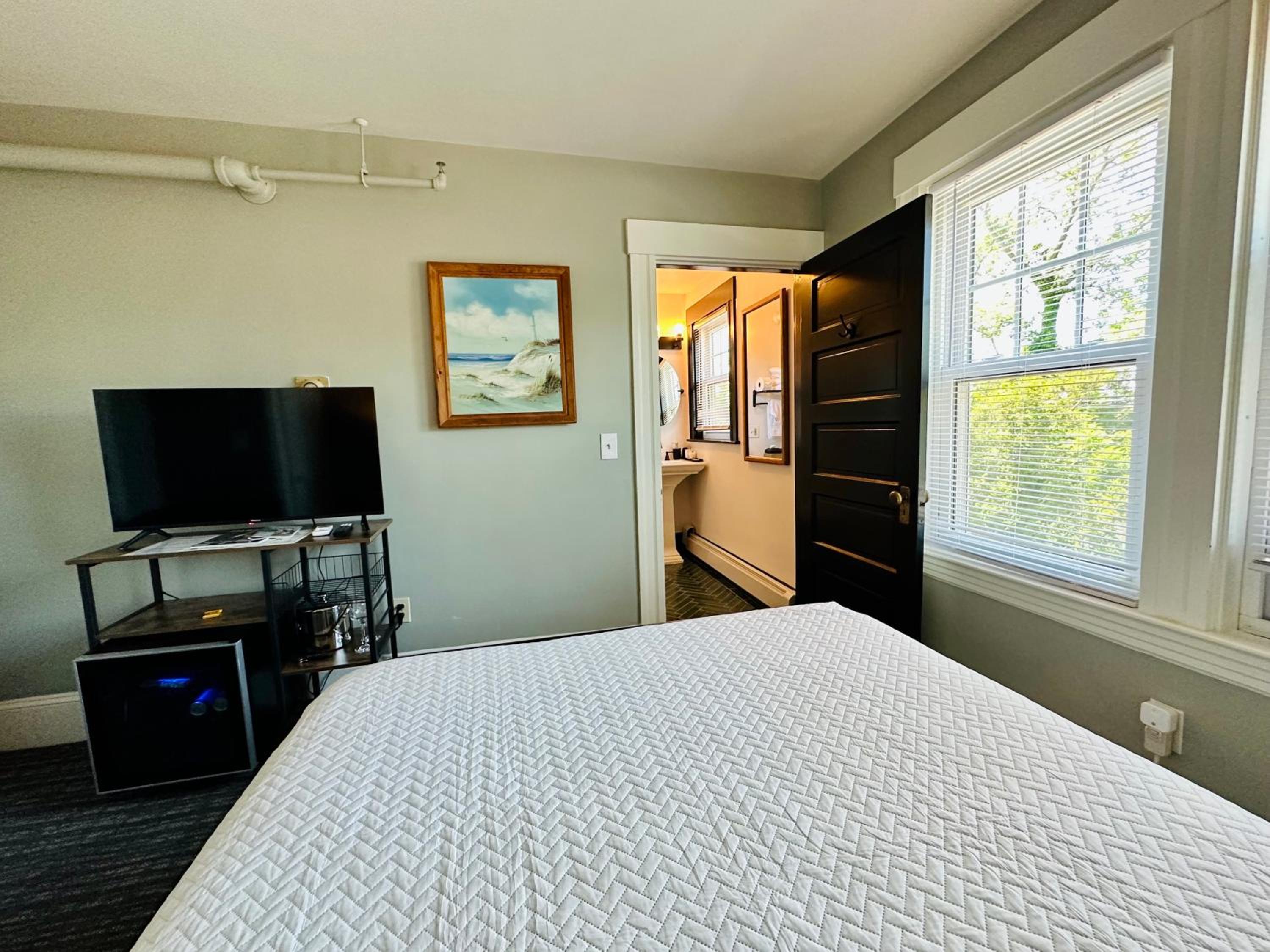 Deluxe Queen Room photo 3
