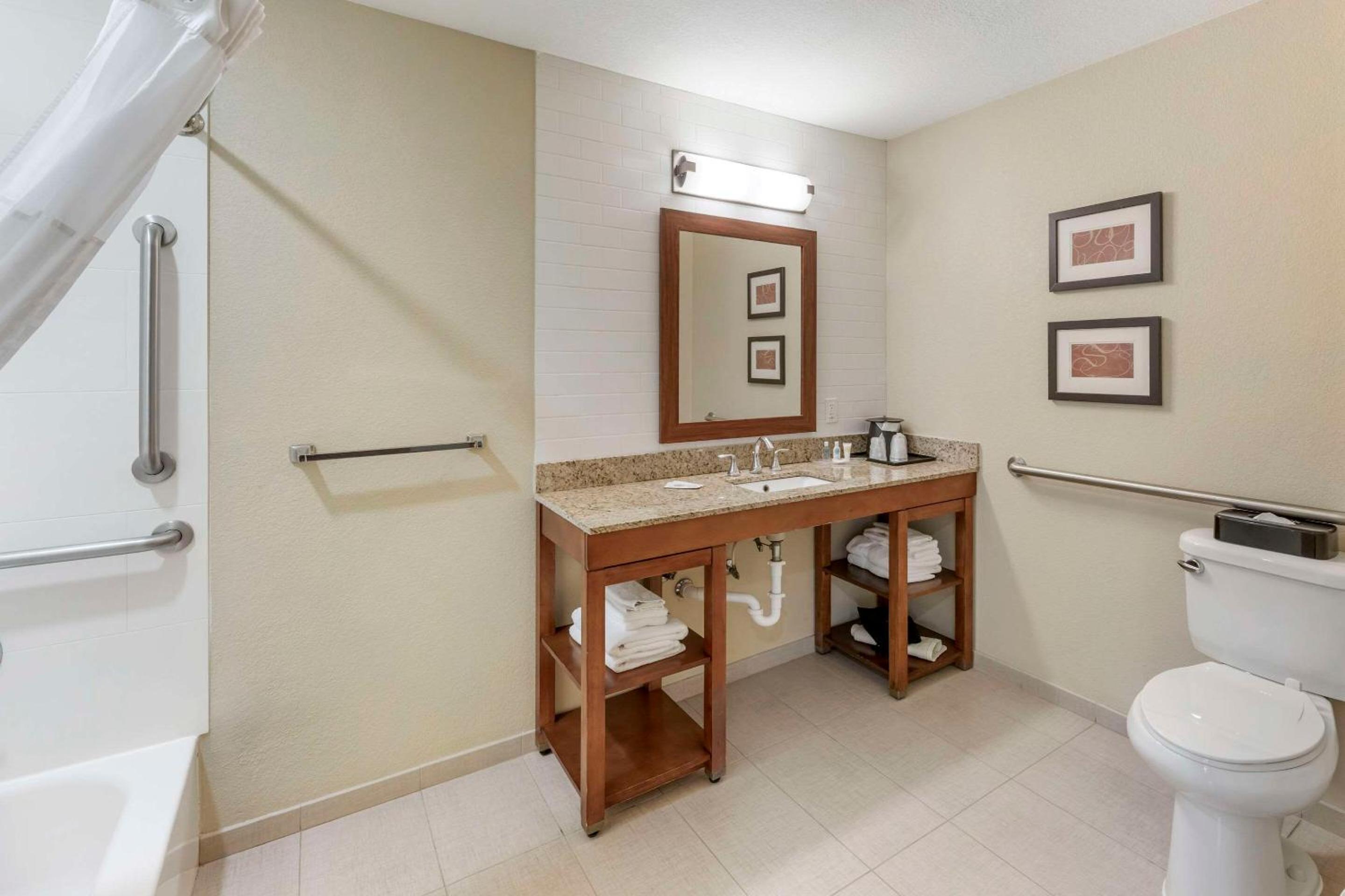 Suite with Two Queen Beds - Accessible/Non-Smoking
