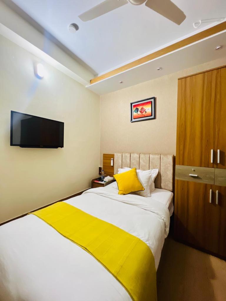 Single Room photo 3
