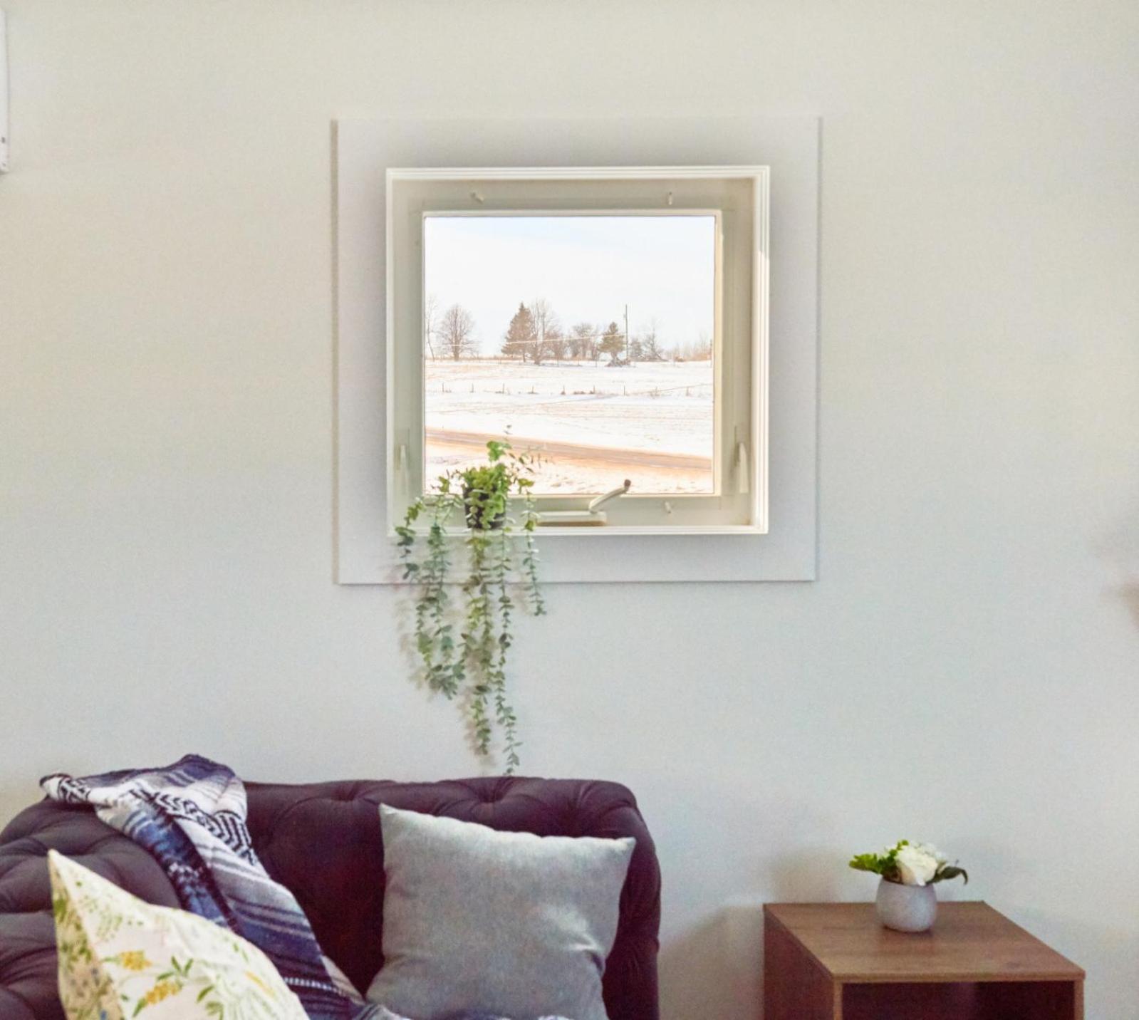 Three-Bedroom House photo 2