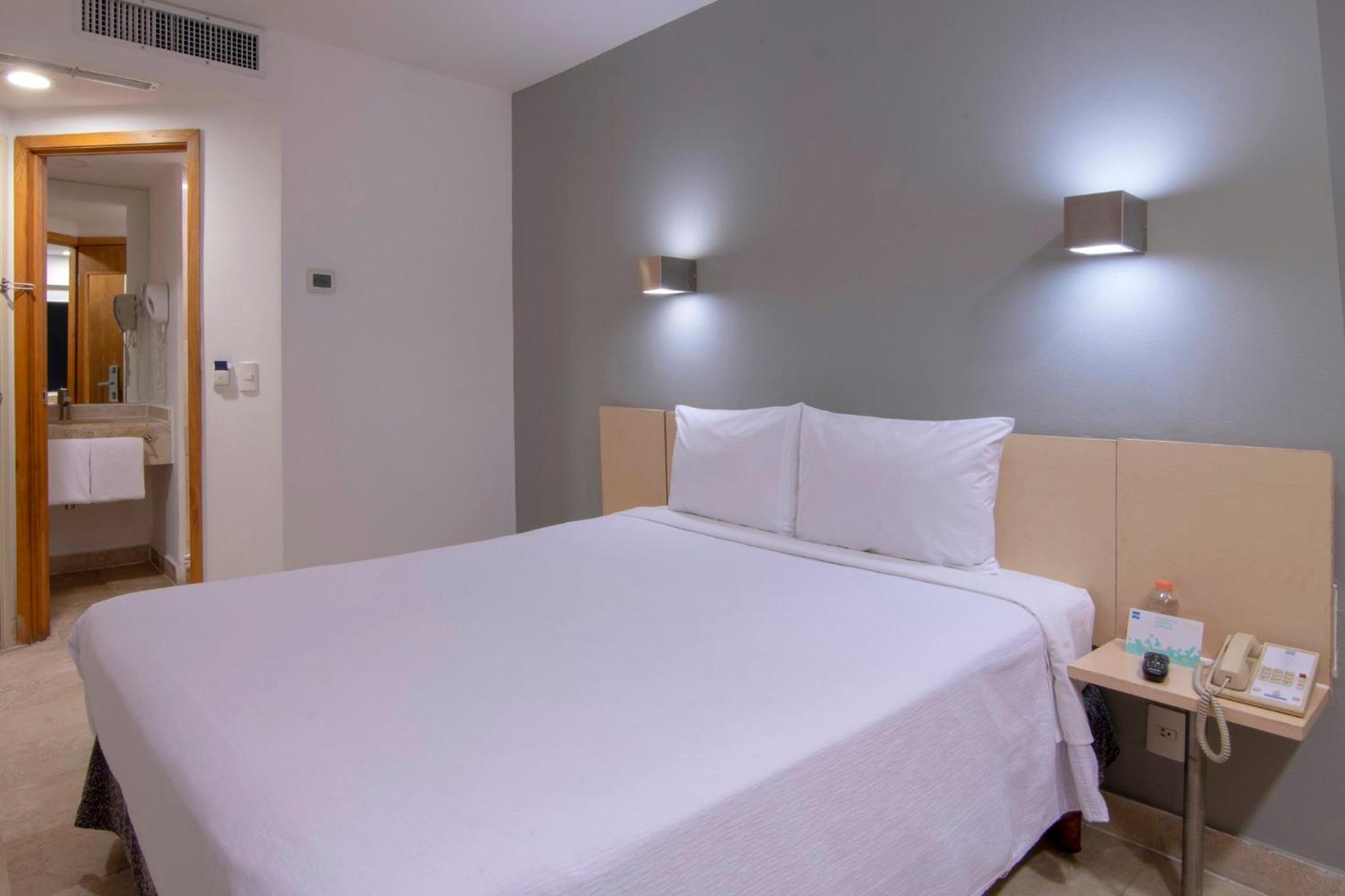 Superior Queen Room