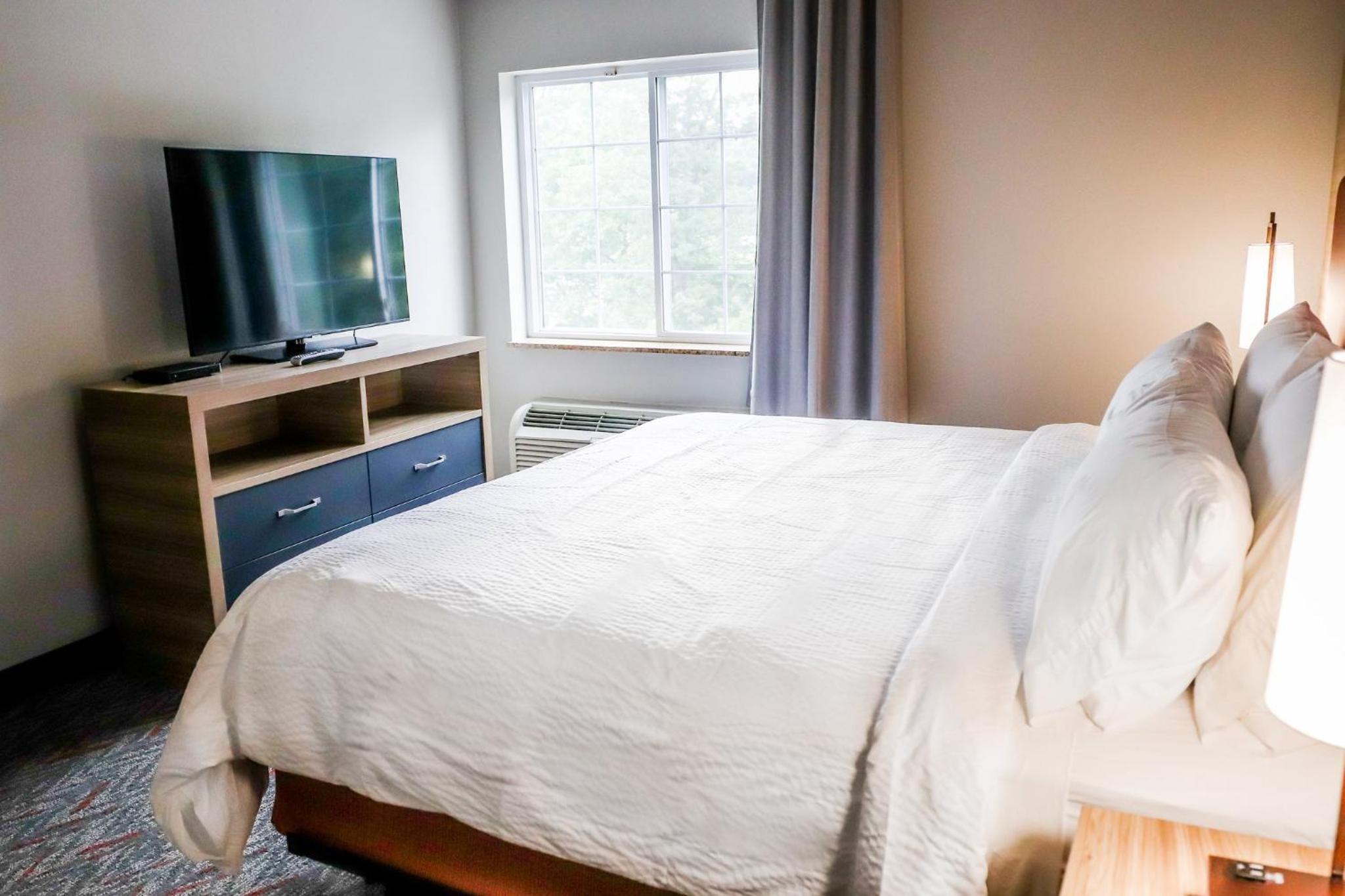 One-Bedroom King Suite - Photo 1