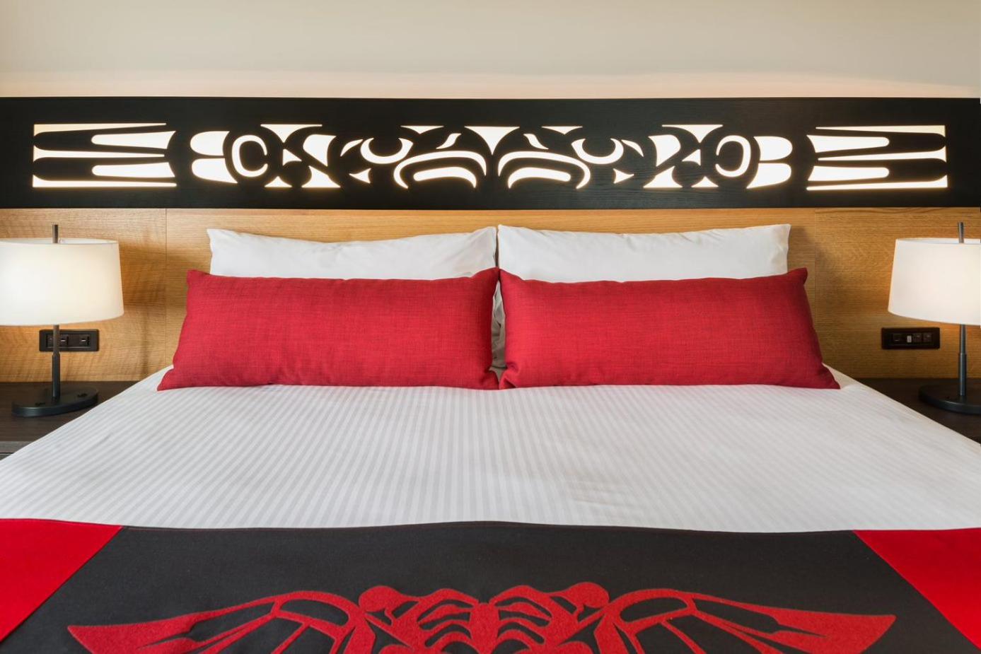King Suite with Ocean View photo 1