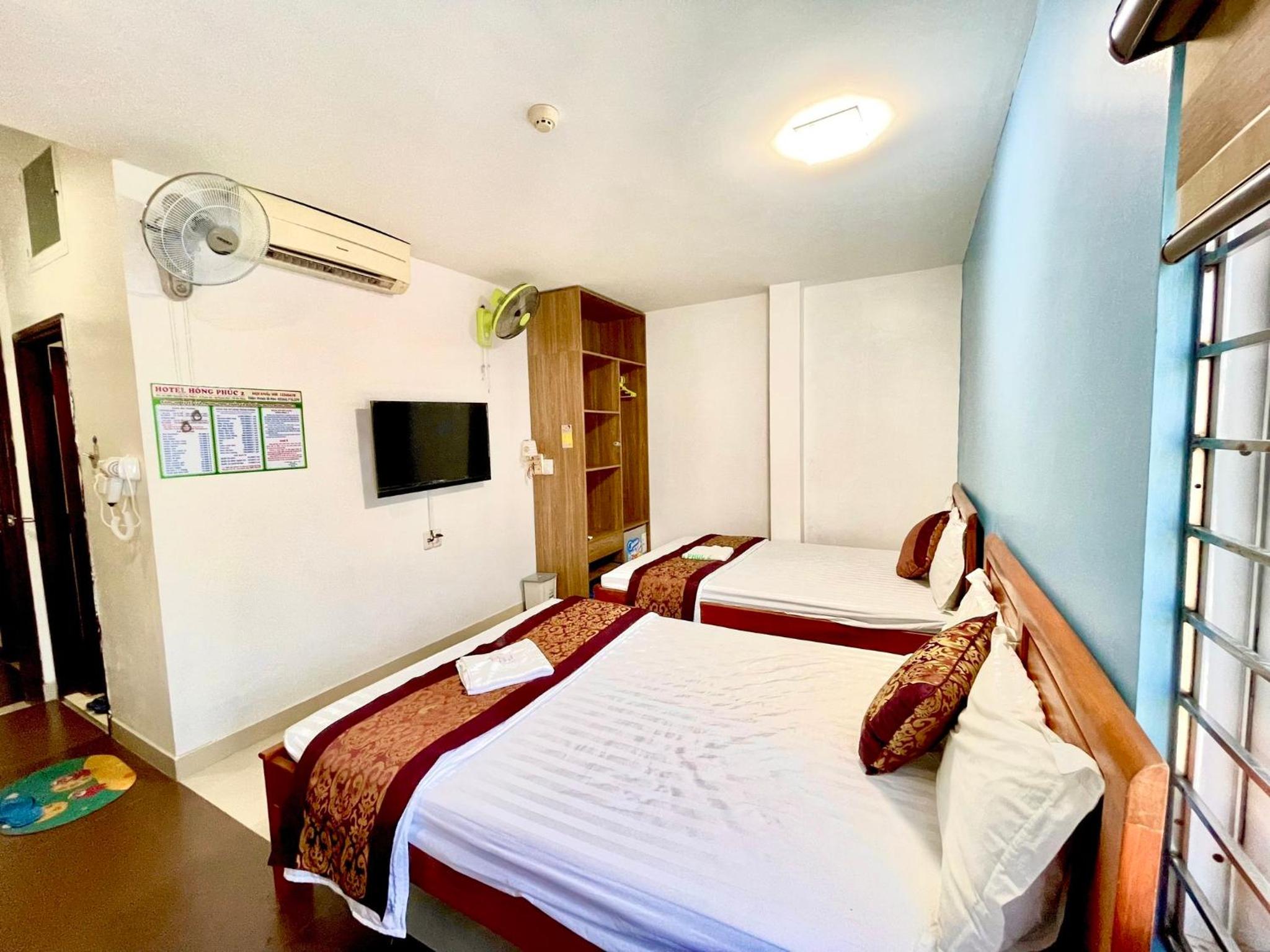 Quadruple Room - Photo 6